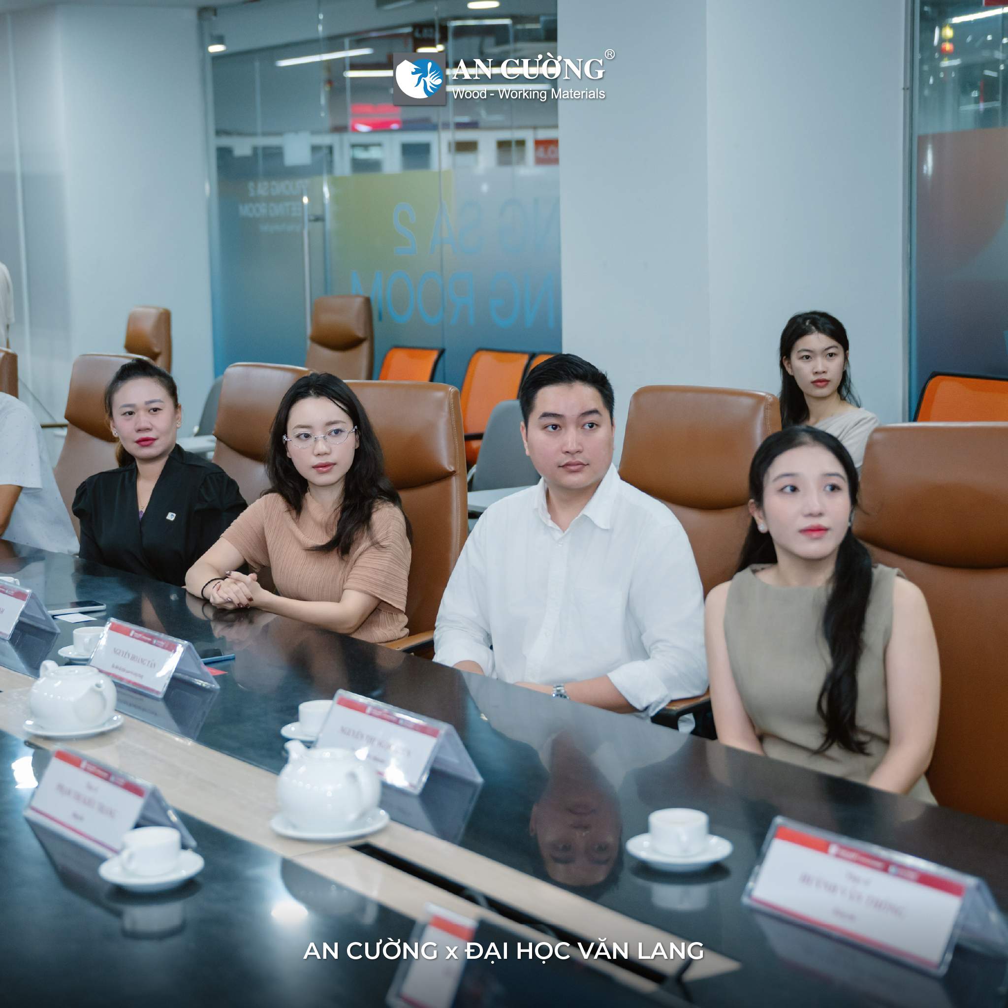 mou-ancuong-dai-hoc-van-lang-02.jpg