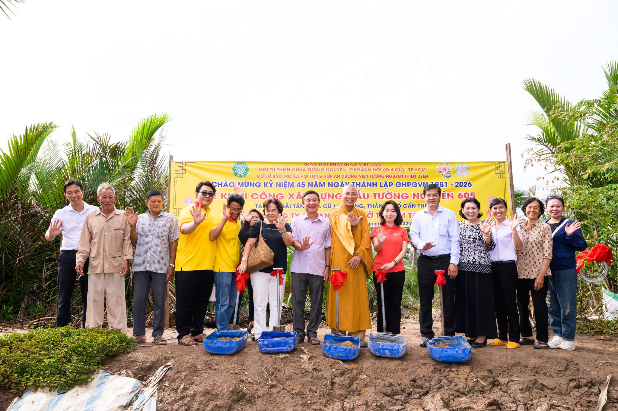 ancuong-xay-cau.jpg