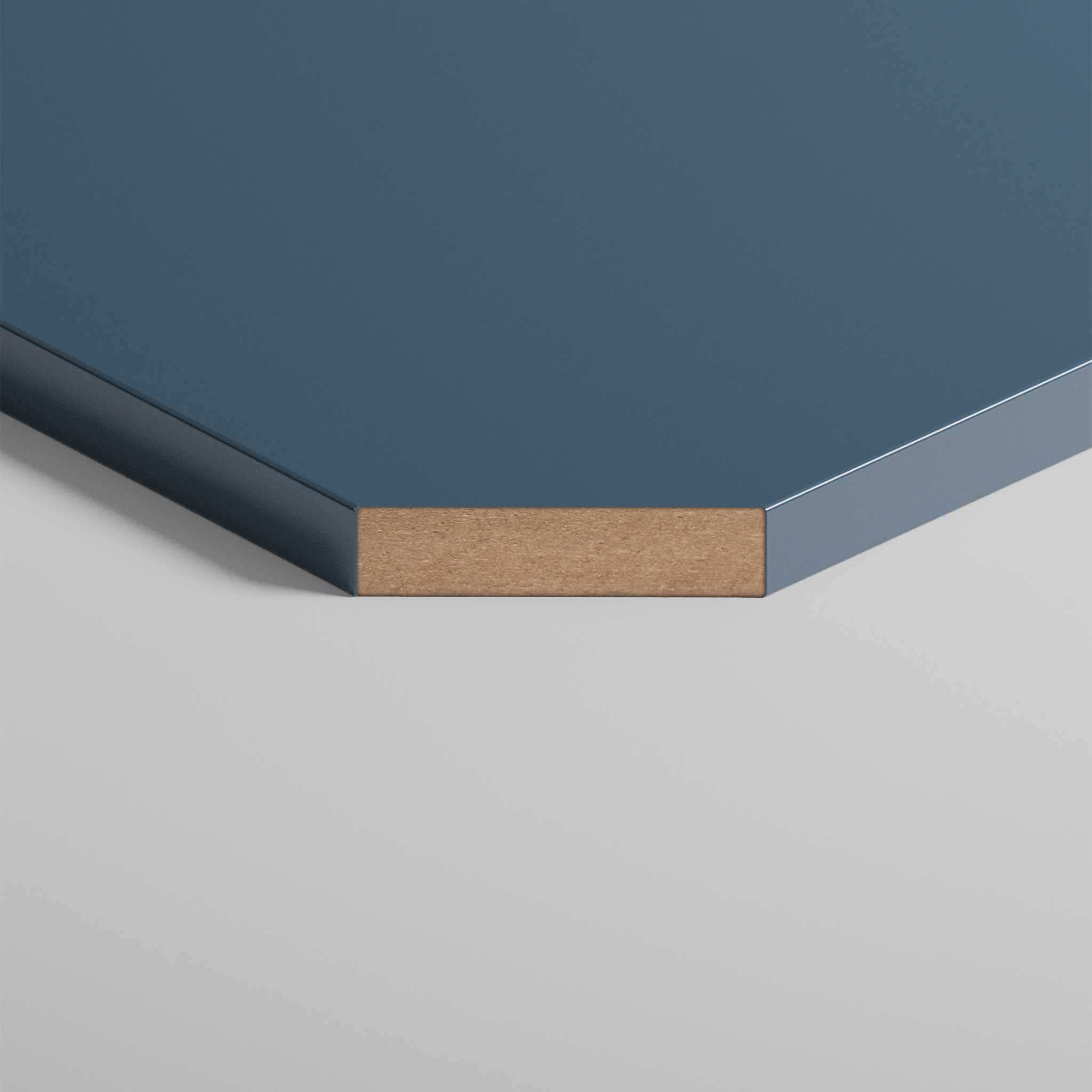 Noline Lacquered Laminate-Faced HDF