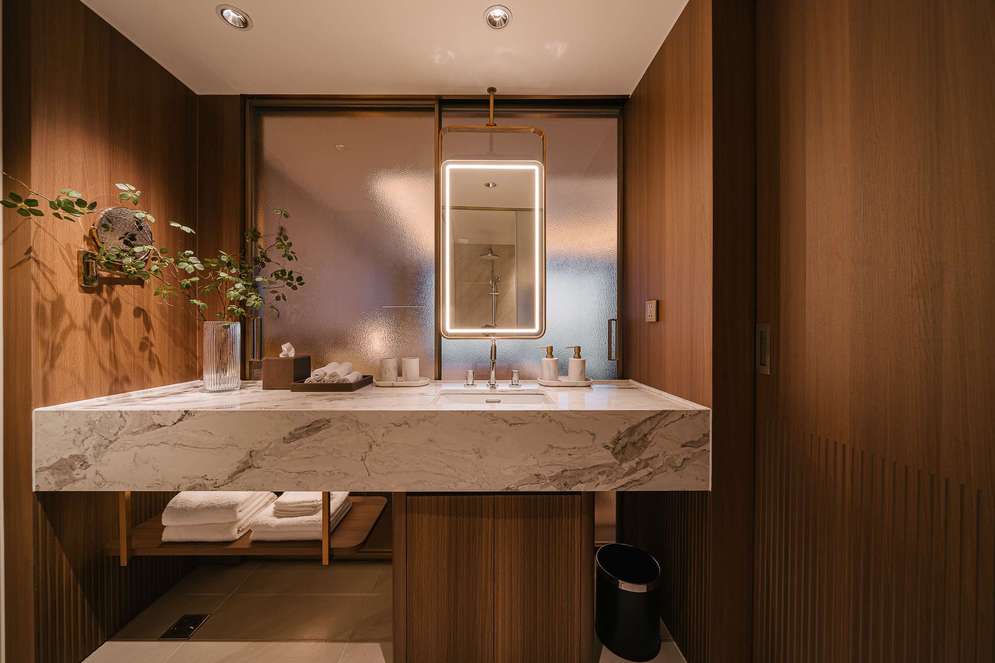 SIGNATURE TWIN SUITE