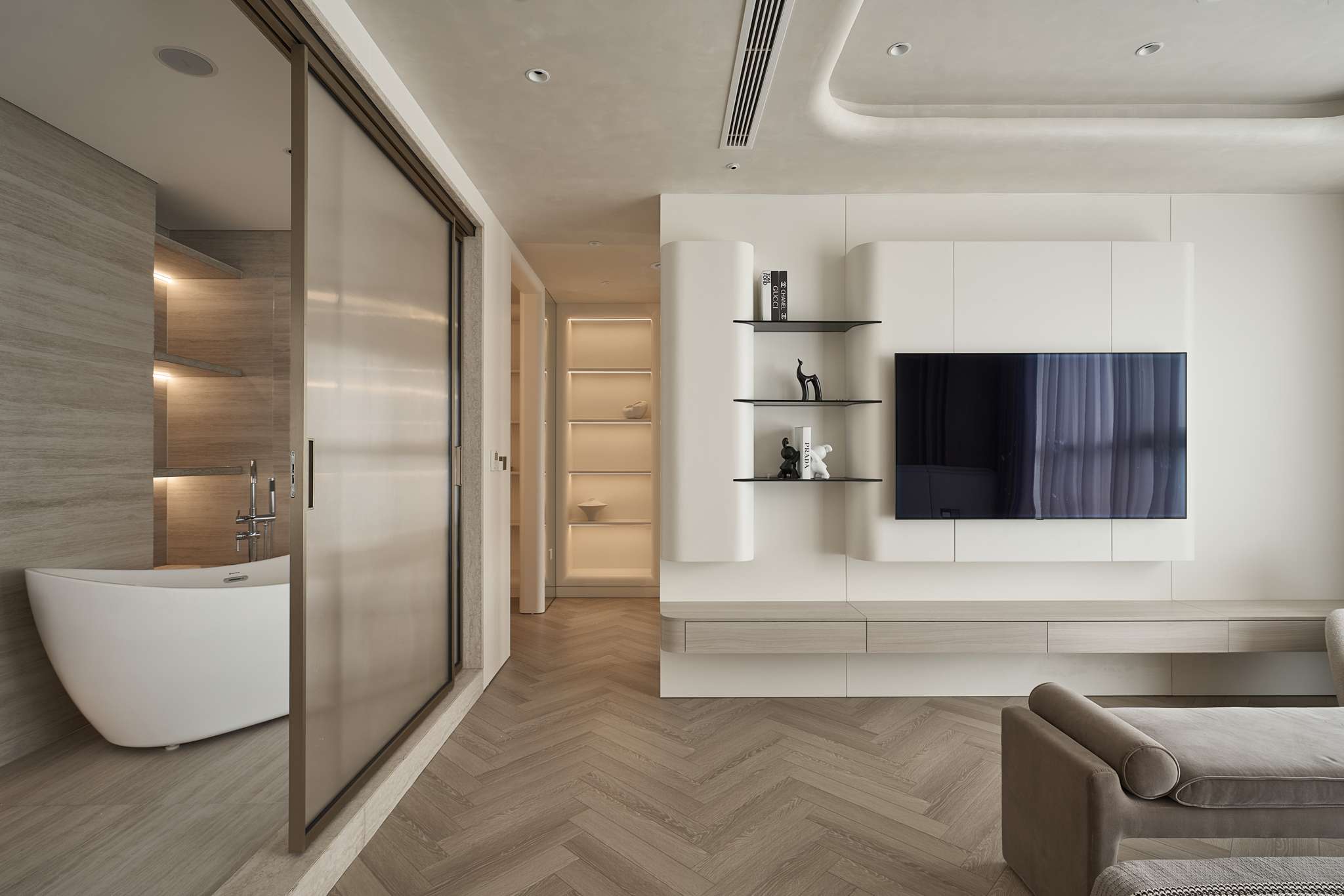 BRG DIAMOND RESIDENCES
