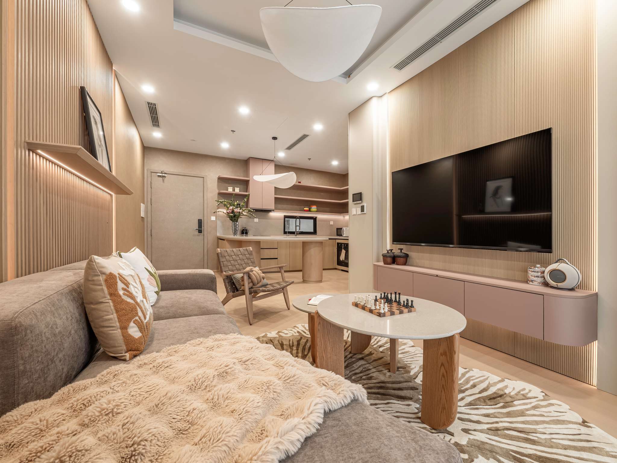 SERENE HIDEAWAY