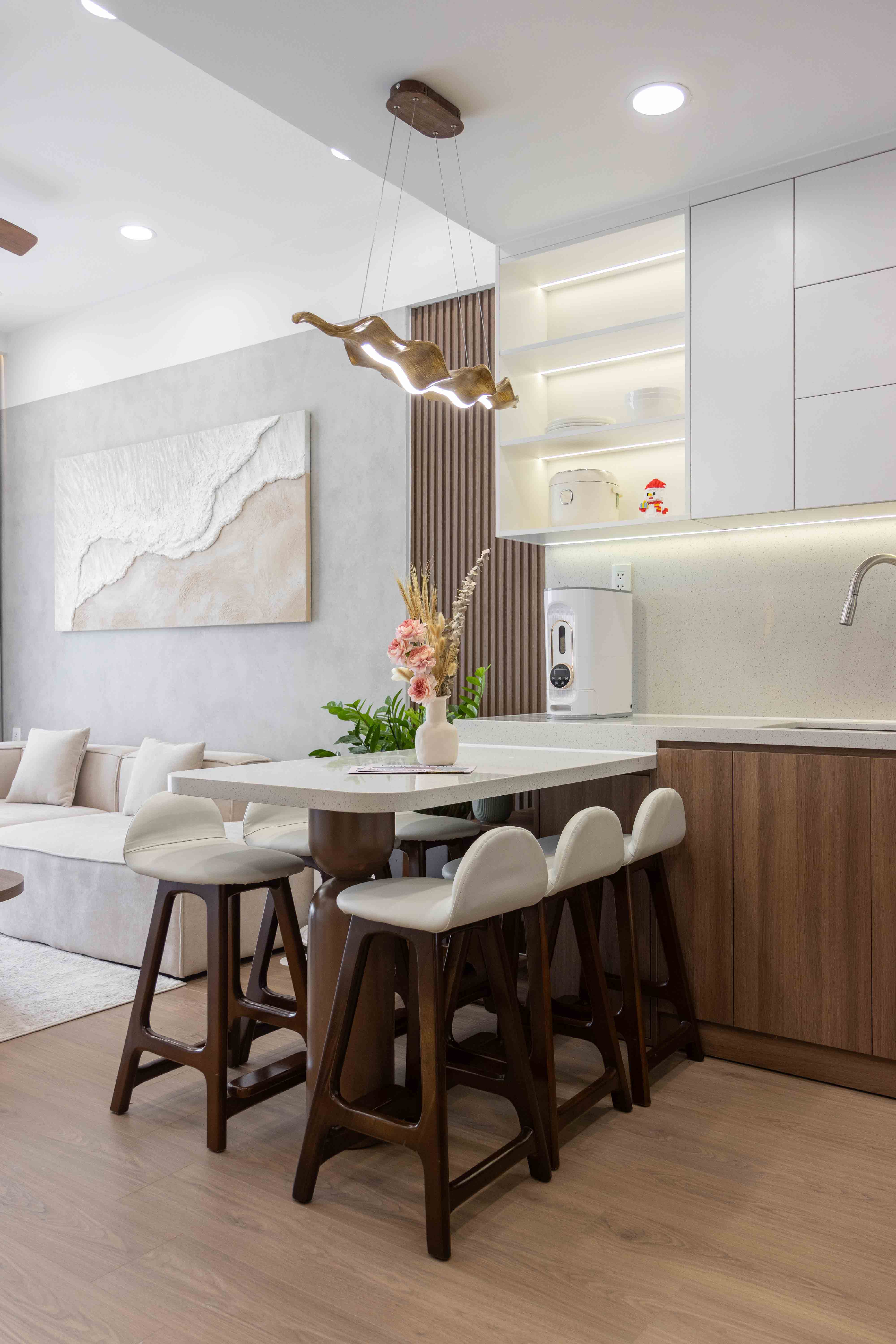 SAFIRA KHANG ĐIỀN