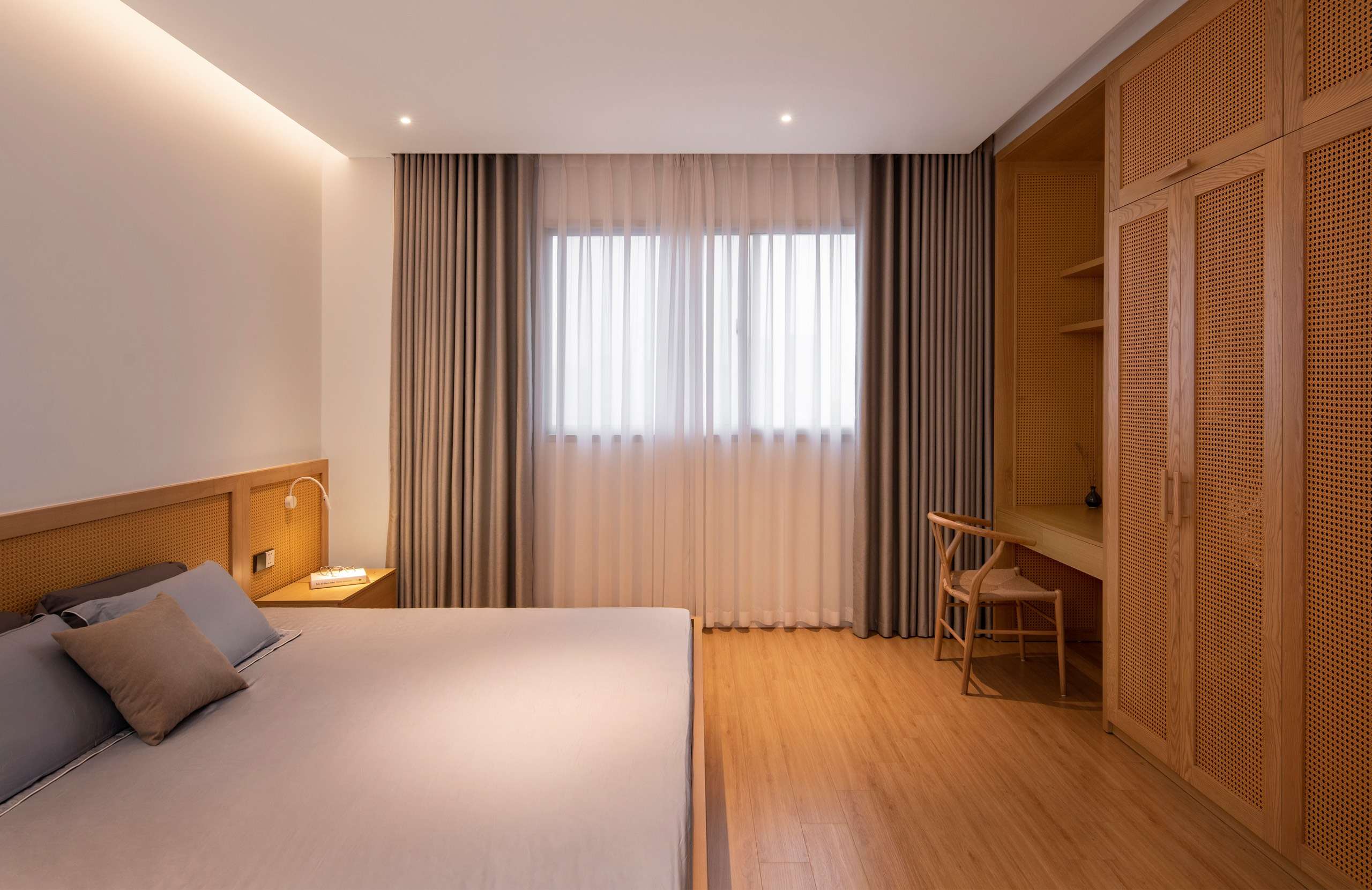 SPLENDORA HOÀI ĐỨC