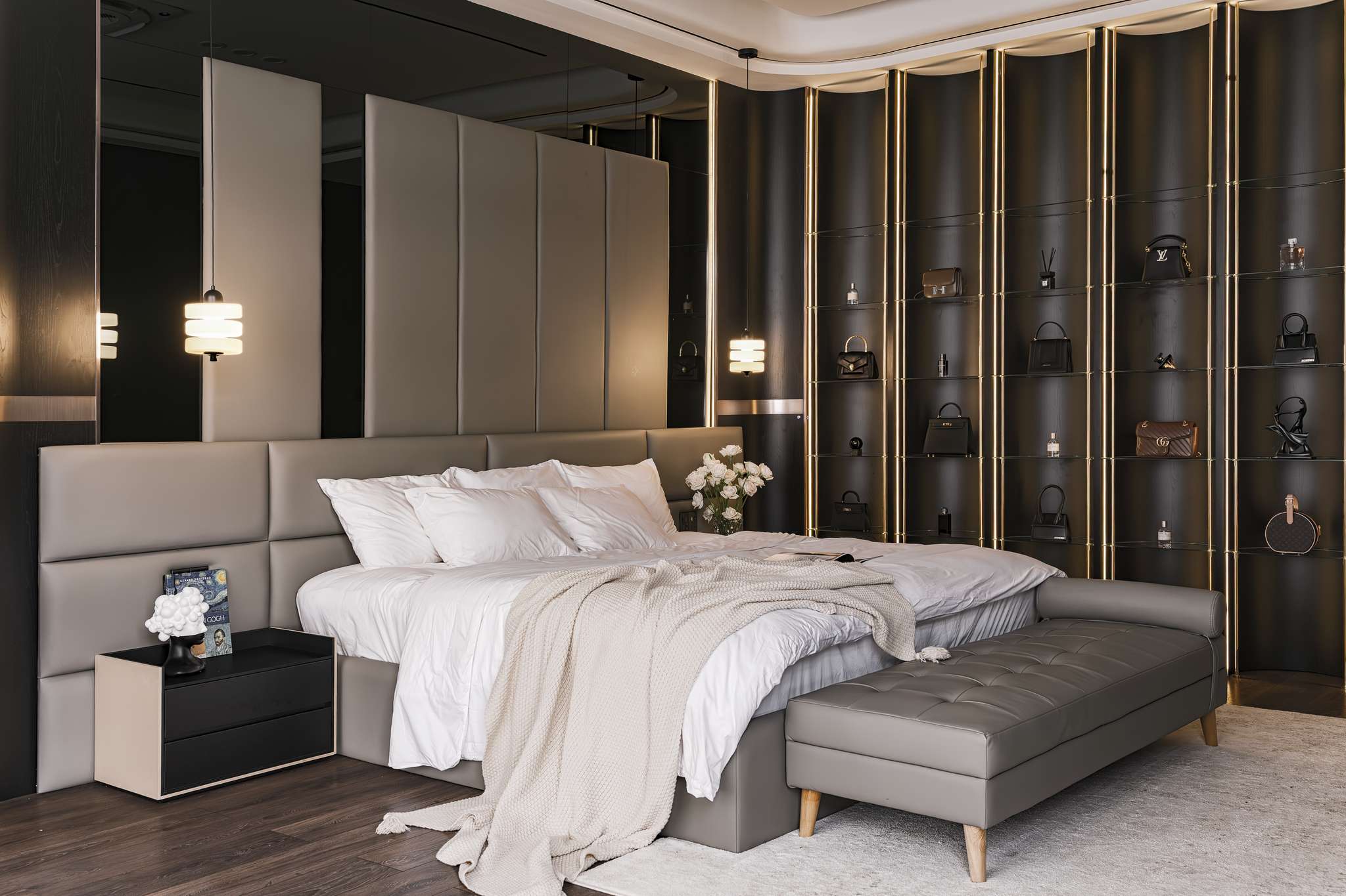 BLACK HOUSE