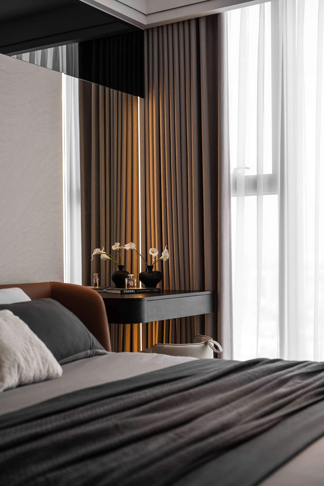 HAN JARDIN - NGOẠI GIAO ĐOÀN