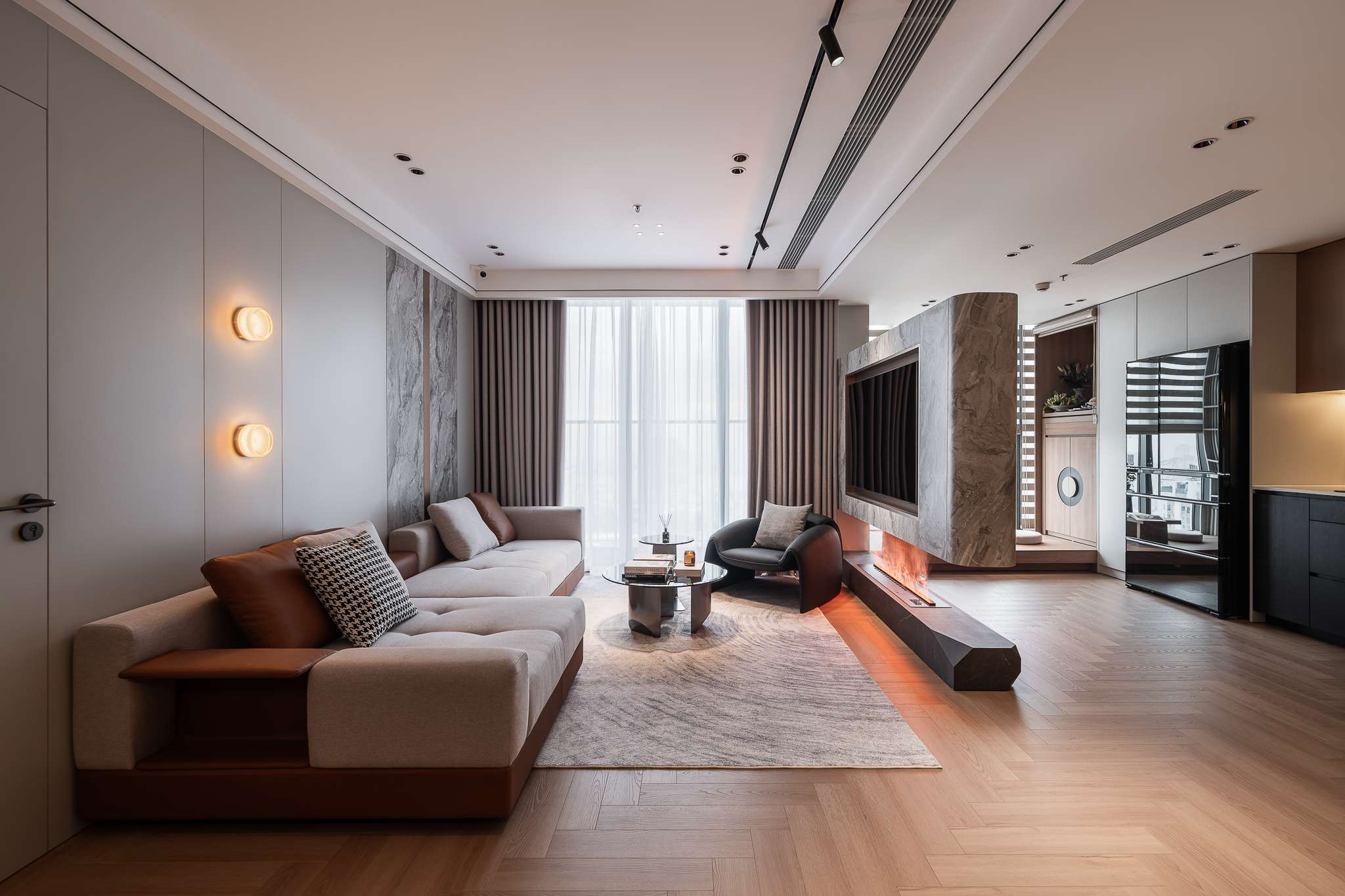 HAN JARDIN - NGOẠI GIAO ĐOÀN