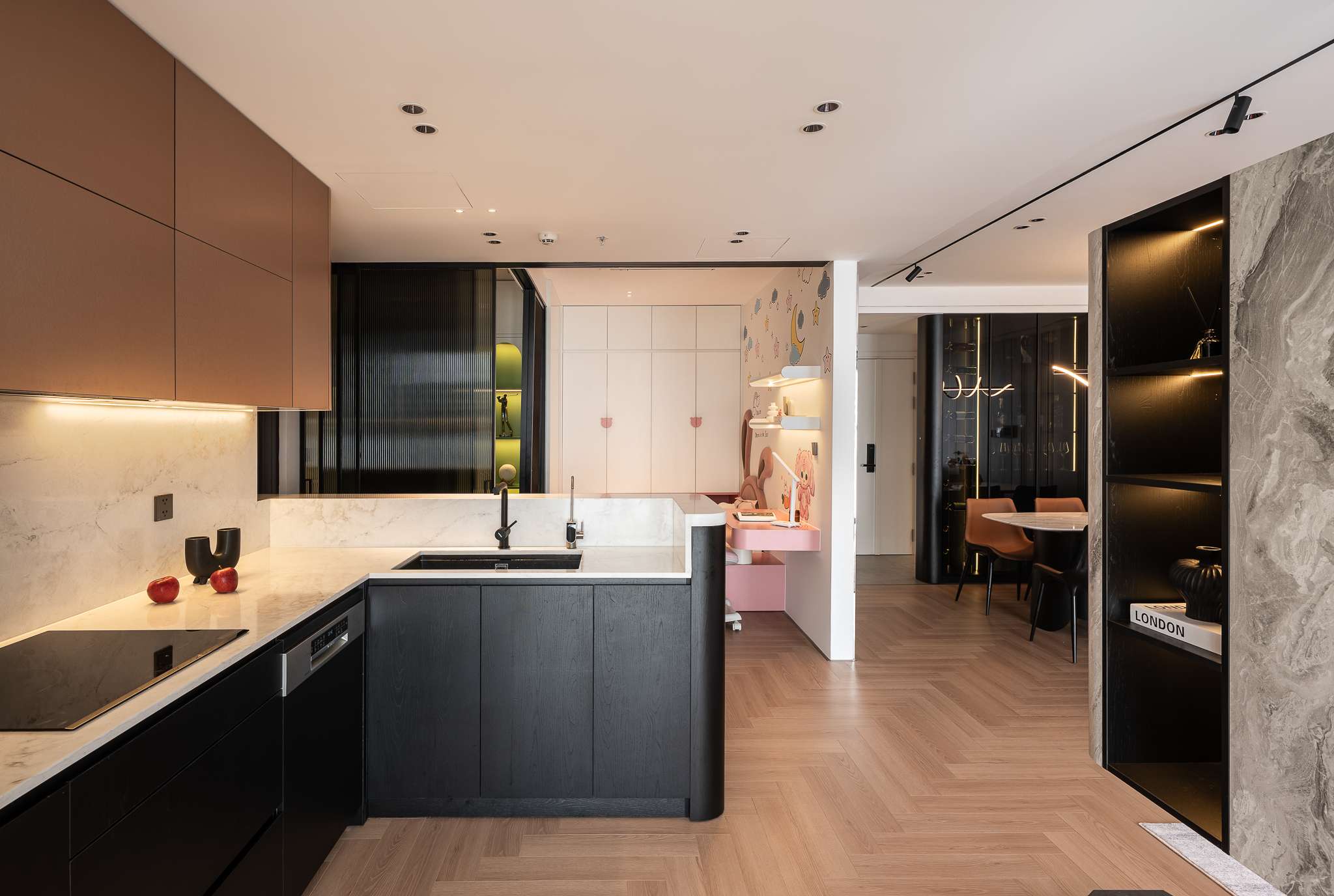 HAN JARDIN - NGOẠI GIAO ĐOÀN