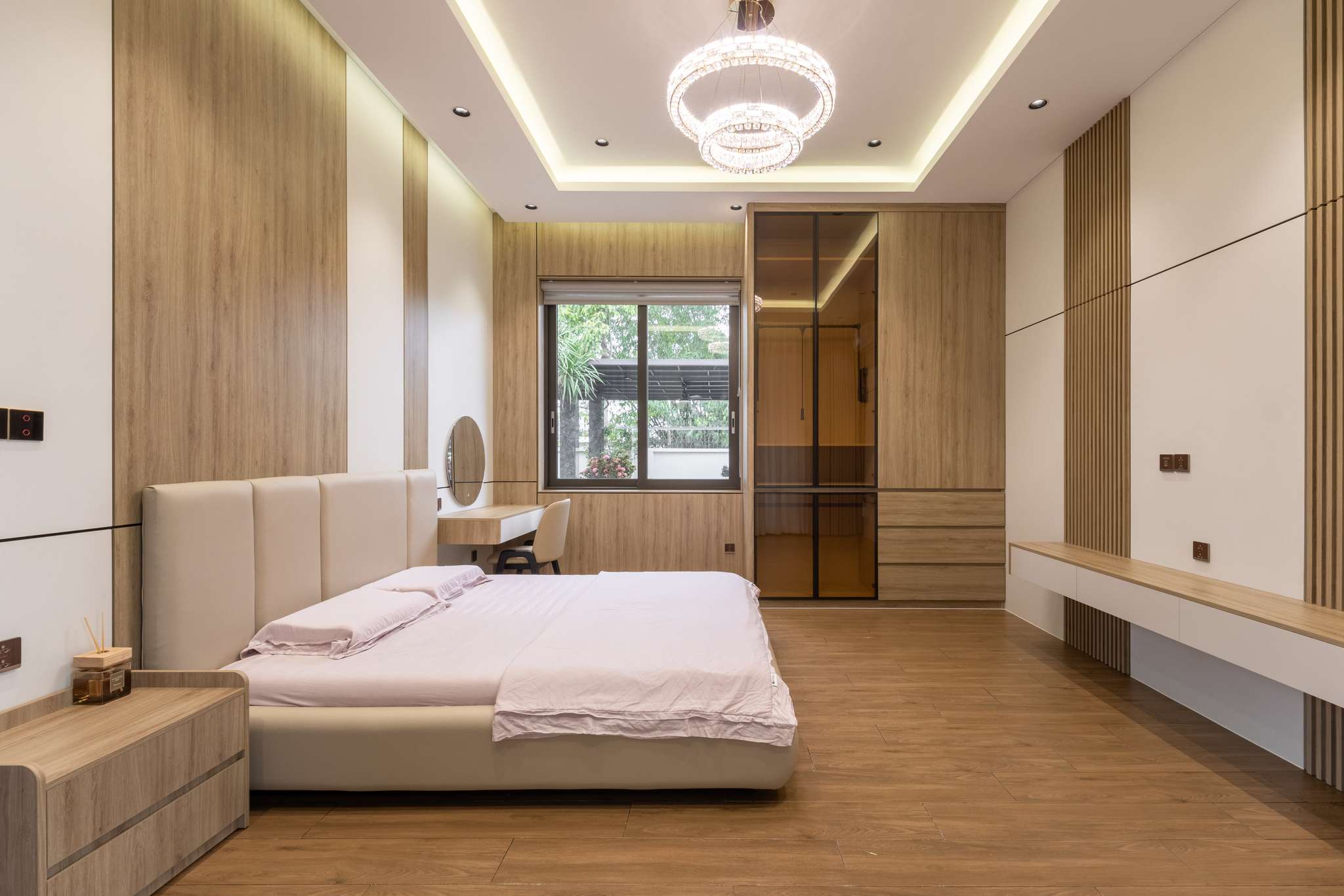 BIỆT THỰ CHÂU ĐỨC
