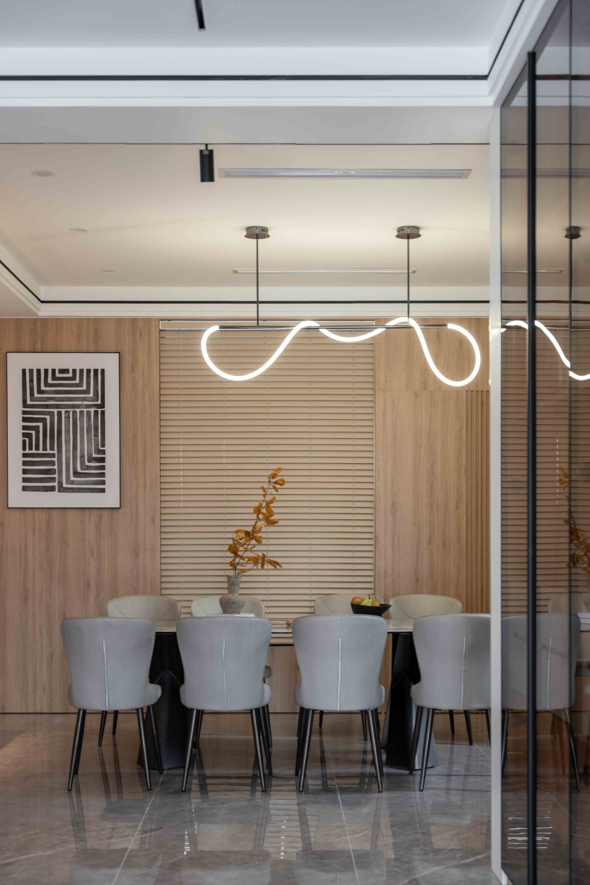 BIỆT THỰ UÔNG BÍ