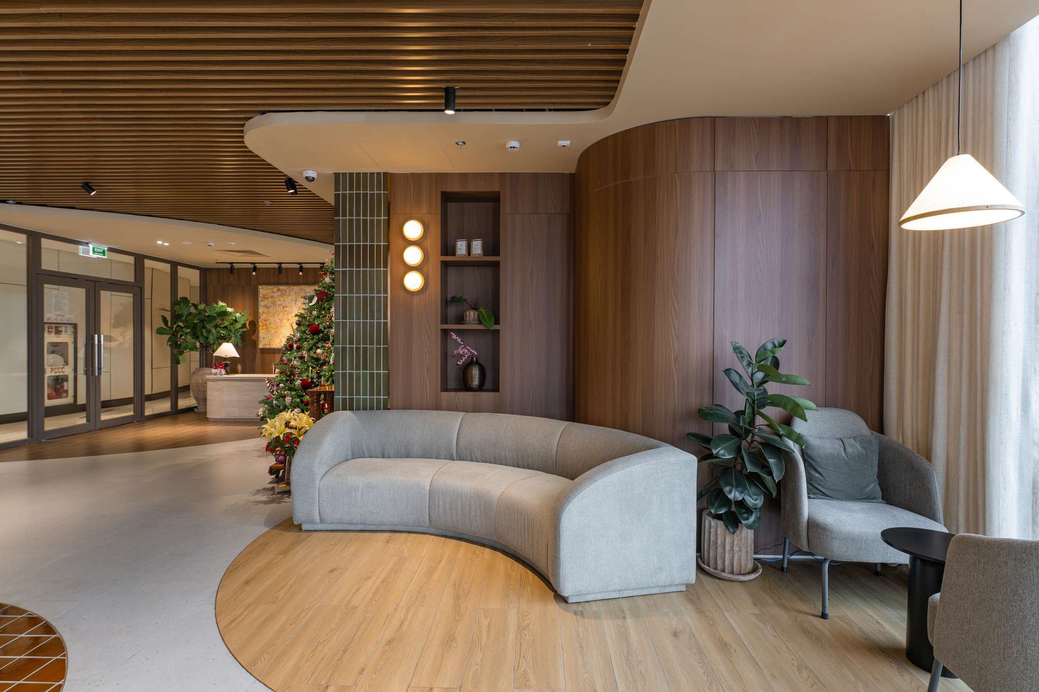 AMPERSAND MANAGEMENT