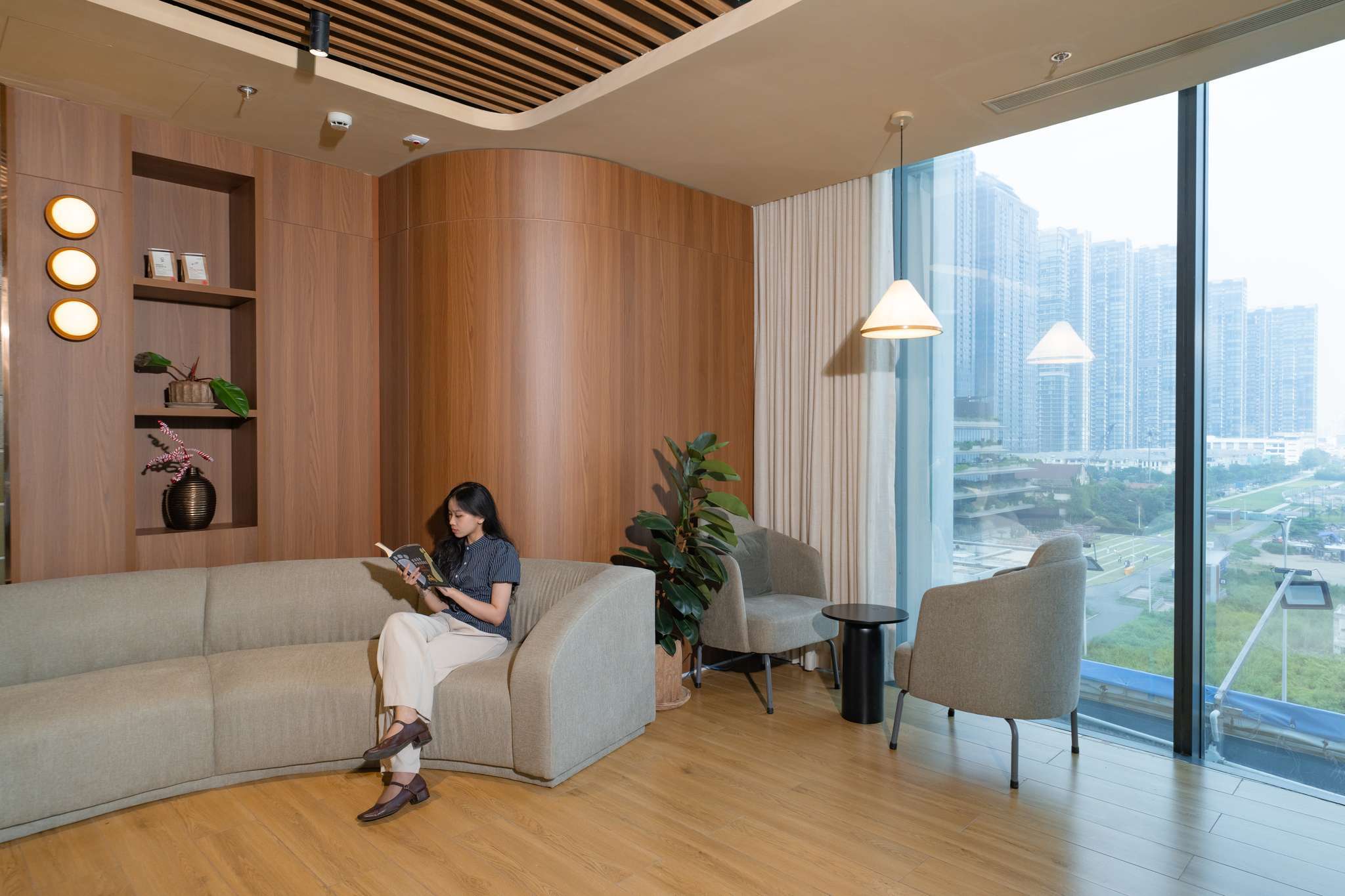 AMPERSAND MANAGEMENT