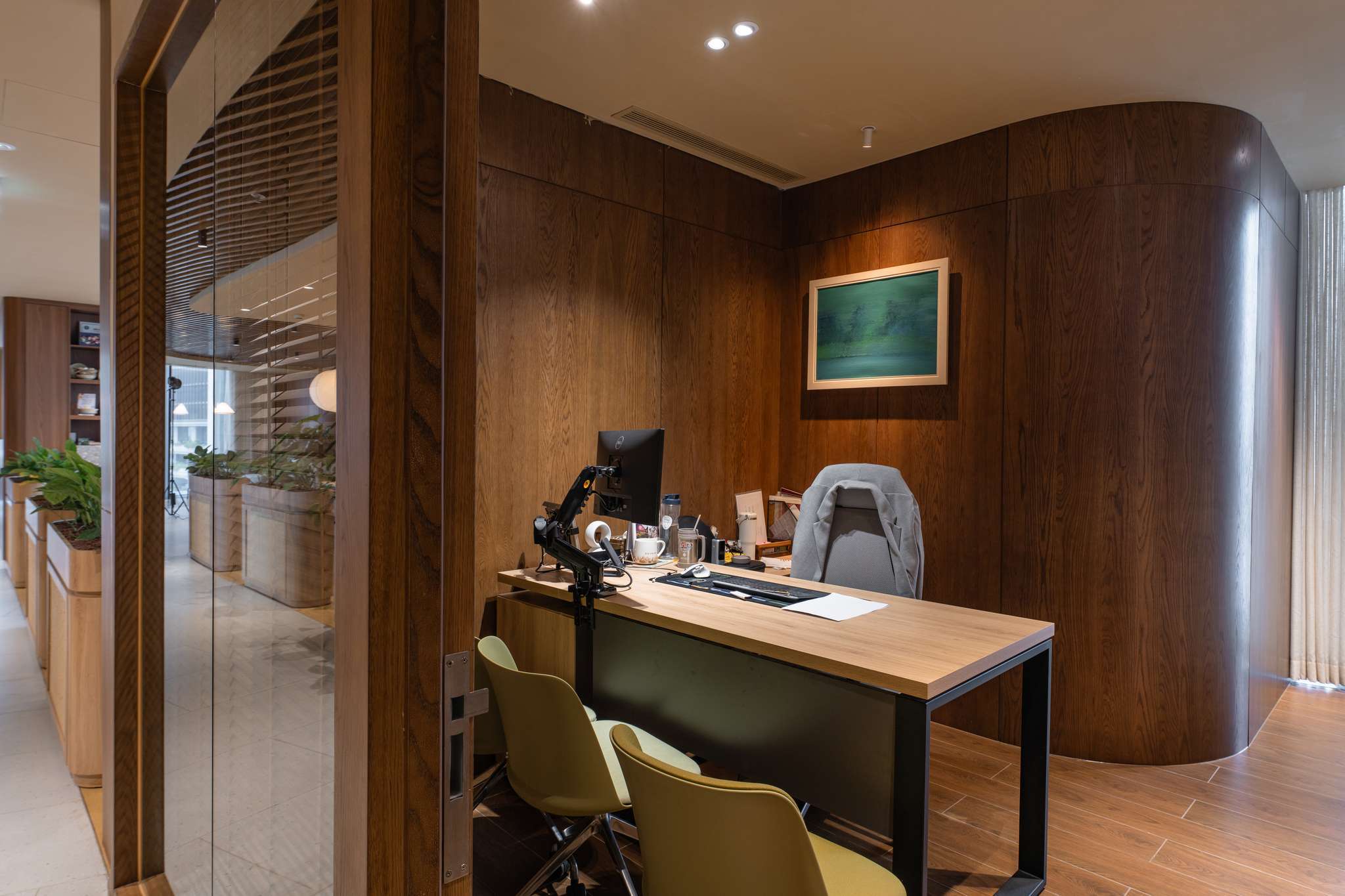 AMPERSAND MANAGEMENT