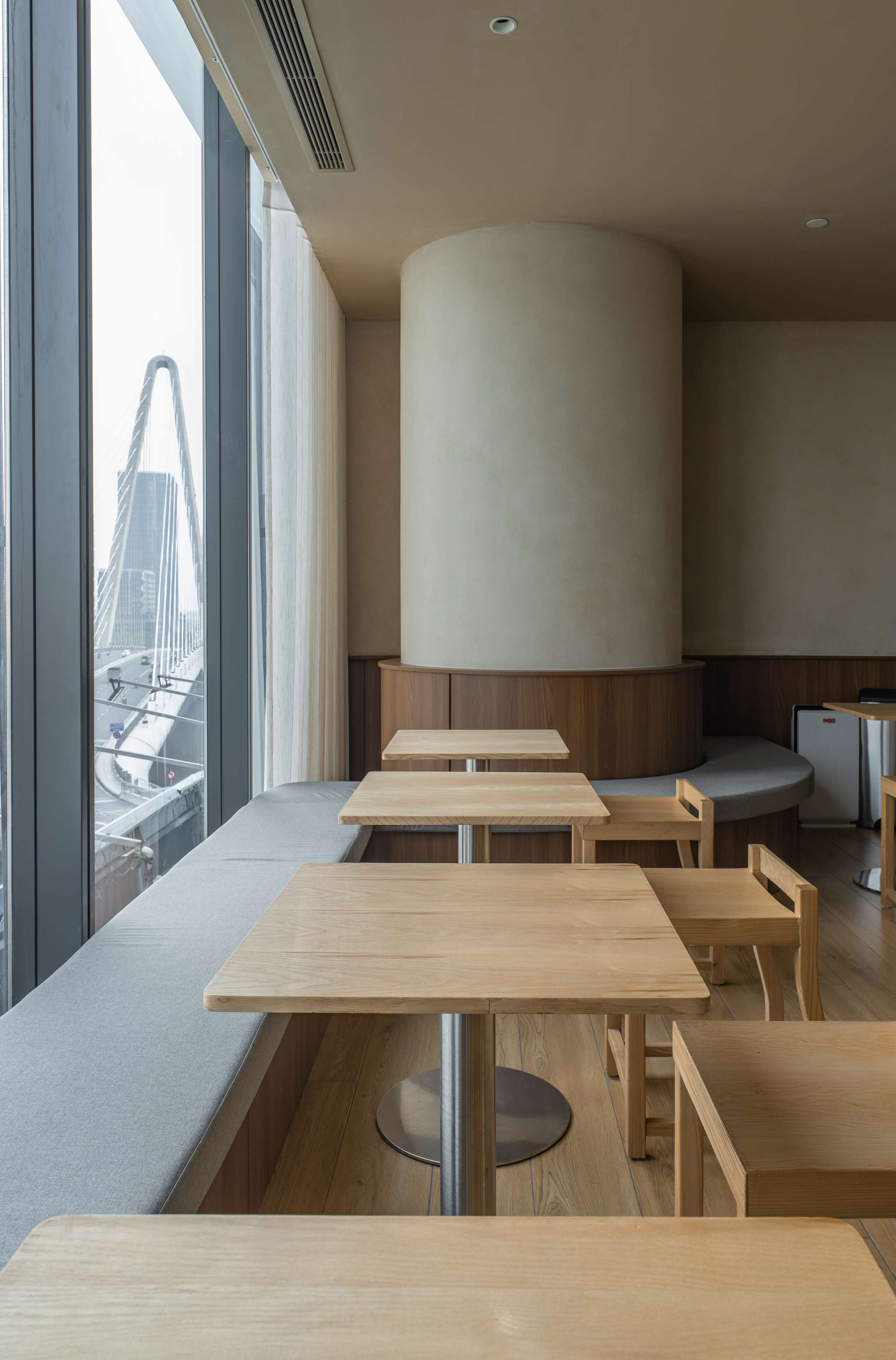 AMPERSAND MANAGEMENT