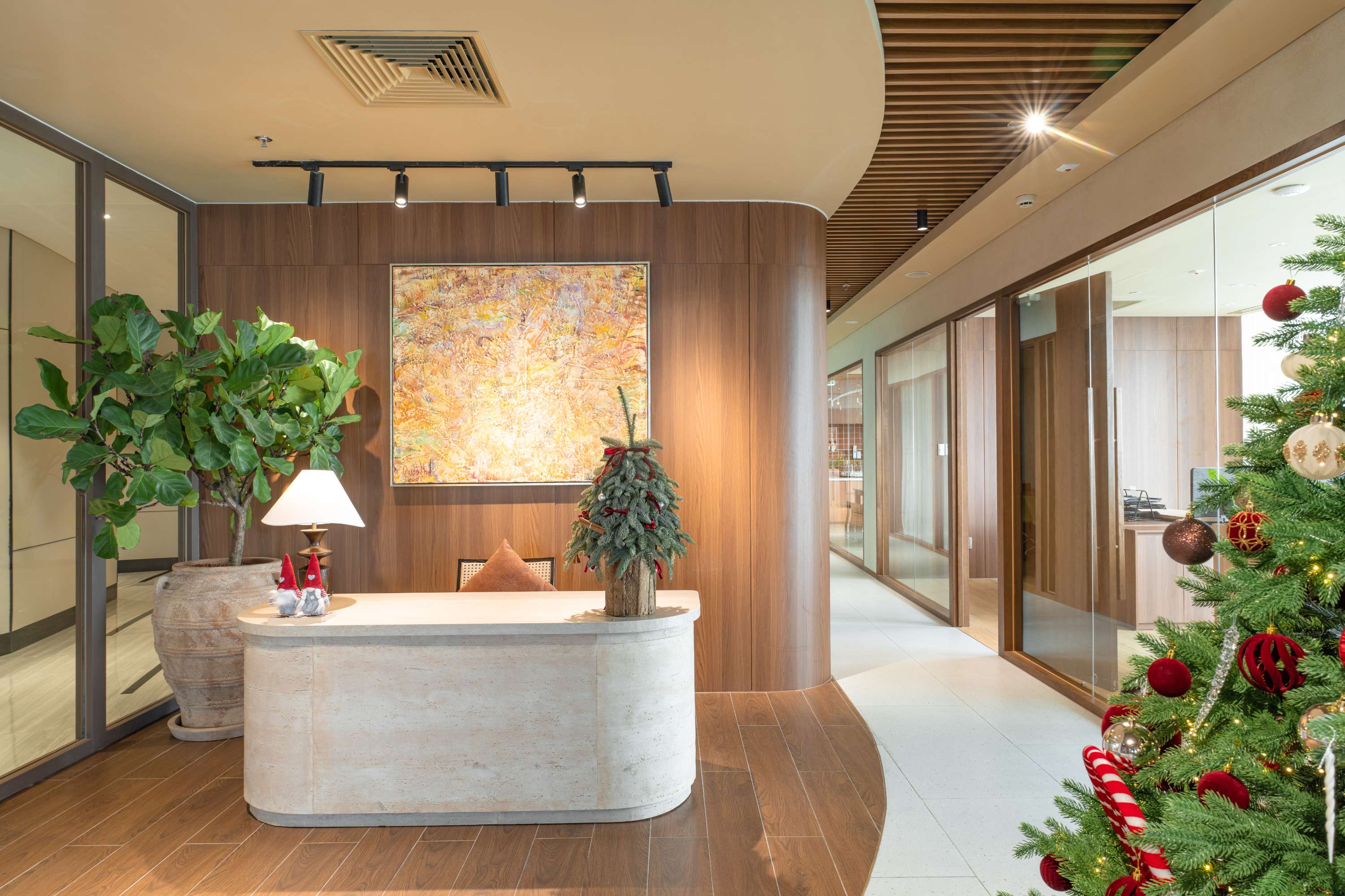 AMPERSAND MANAGEMENT