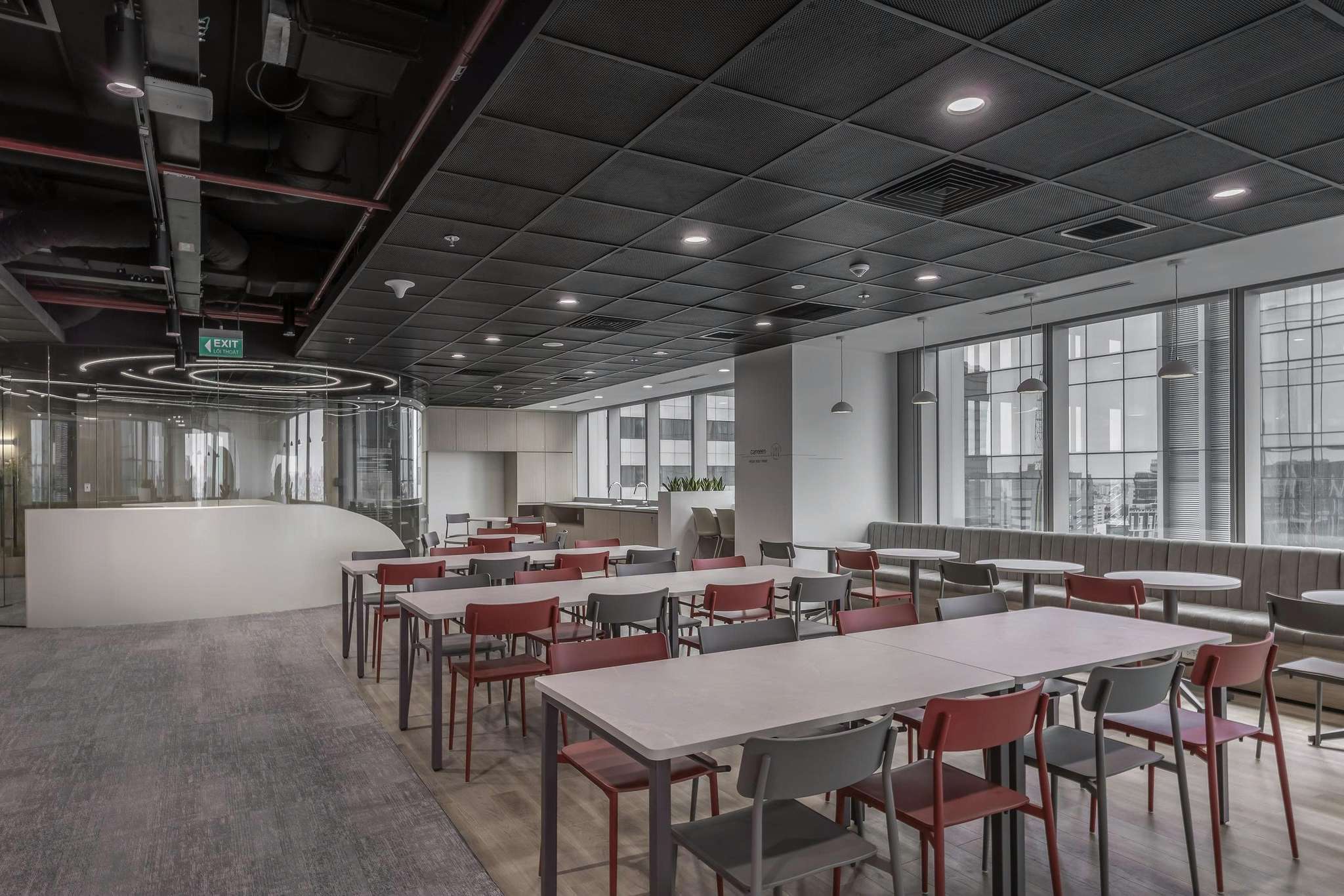 MUFG (MITSUBISHI UFJ FINANCIAL GROUP)