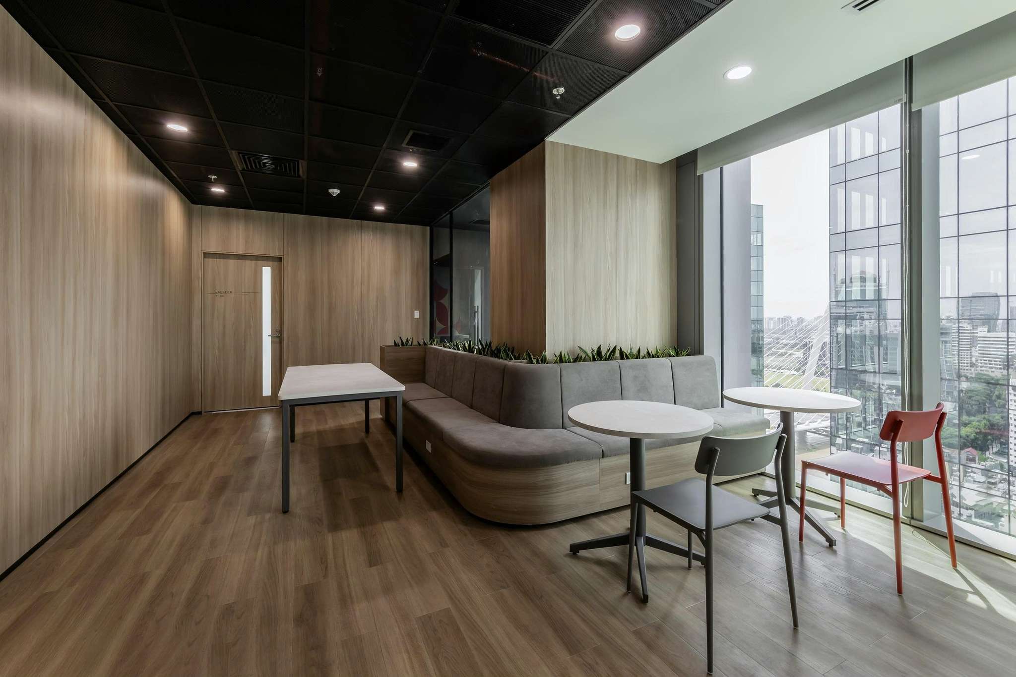 MUFG (MITSUBISHI UFJ FINANCIAL GROUP)