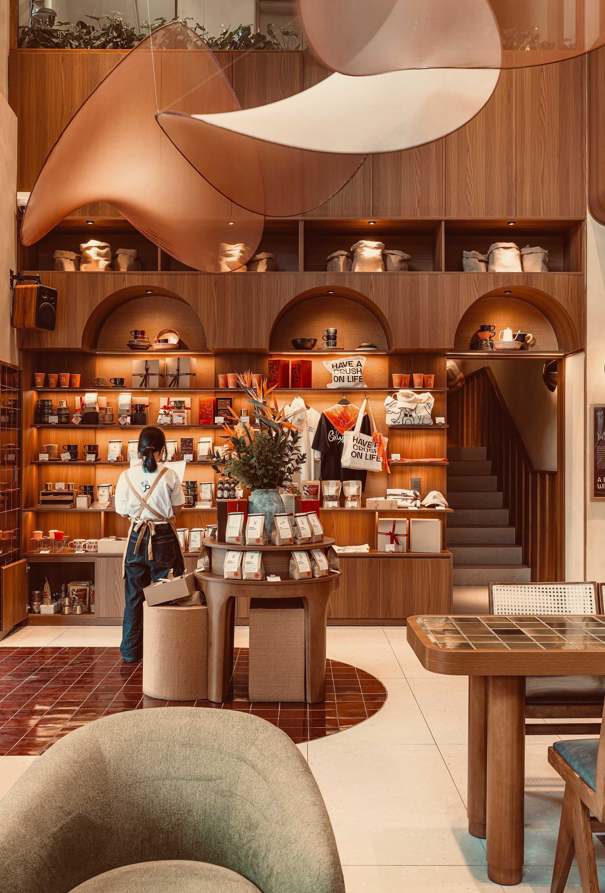 AMPERSAND - THE RUNNING BEAN