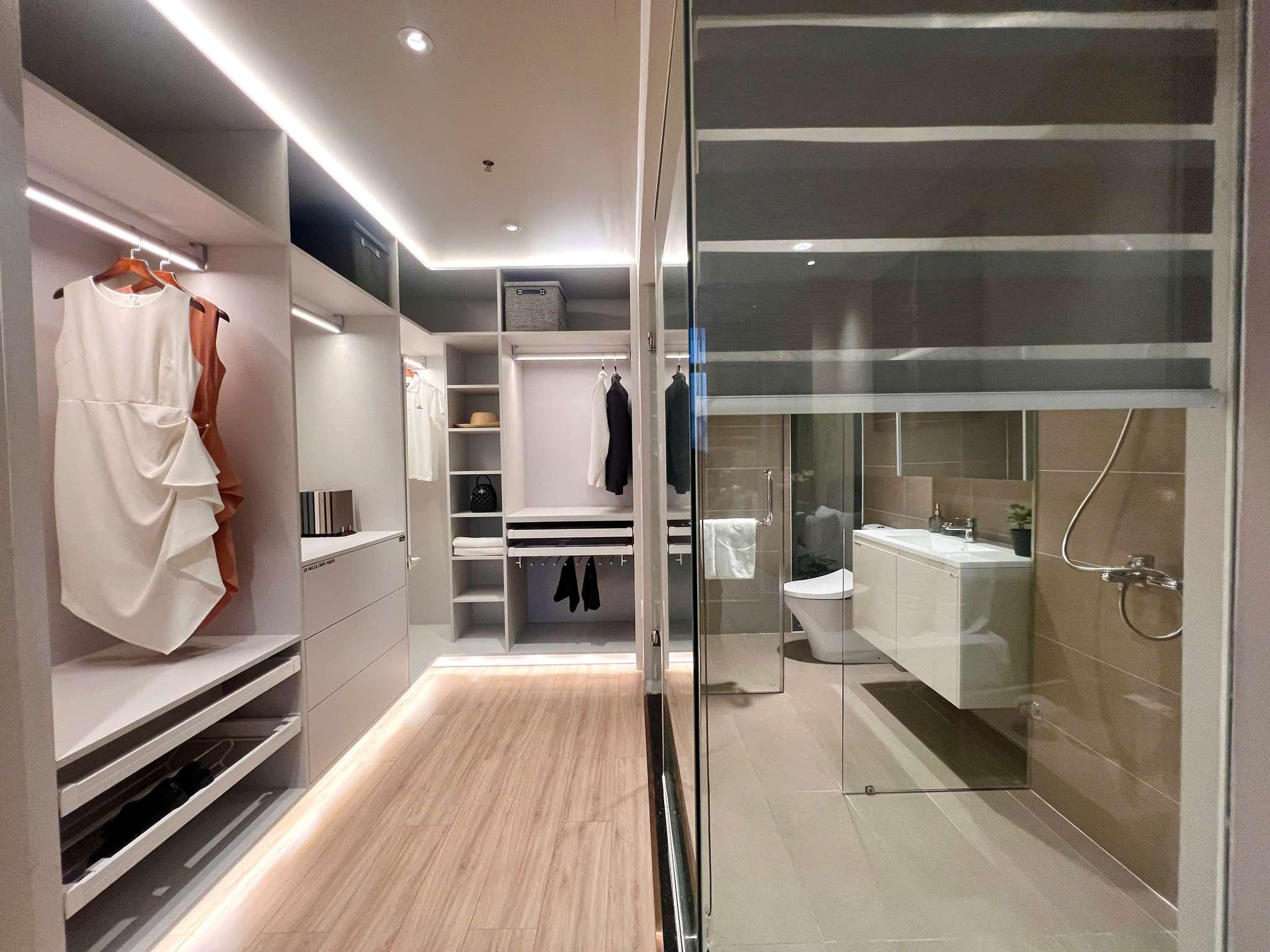 ONE-STOP SHOPPING CENTER ĐÀ NẴNG 140M2