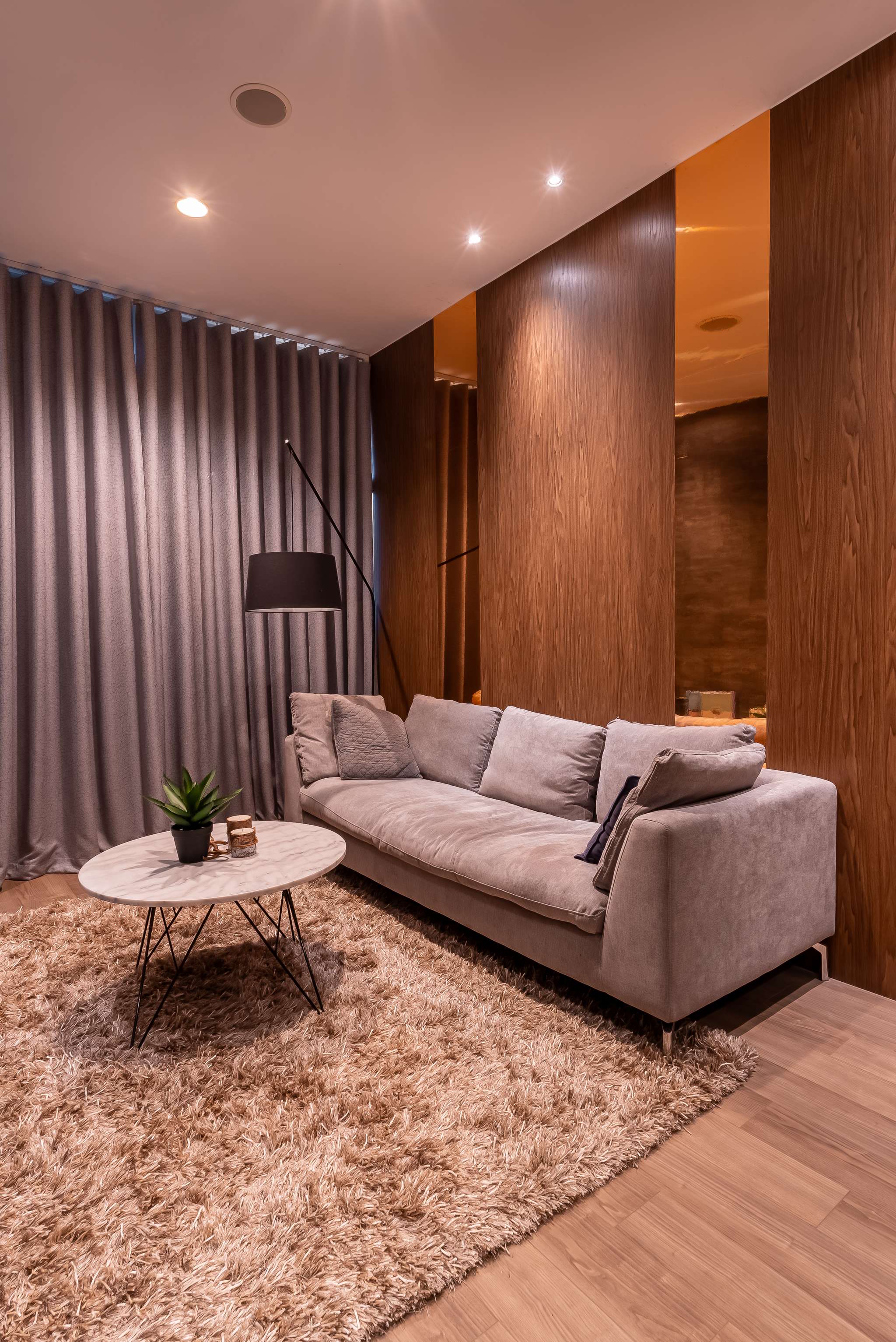 AN CƯỜNG SHOW GALLERY & DESIGN TÂN UYÊN