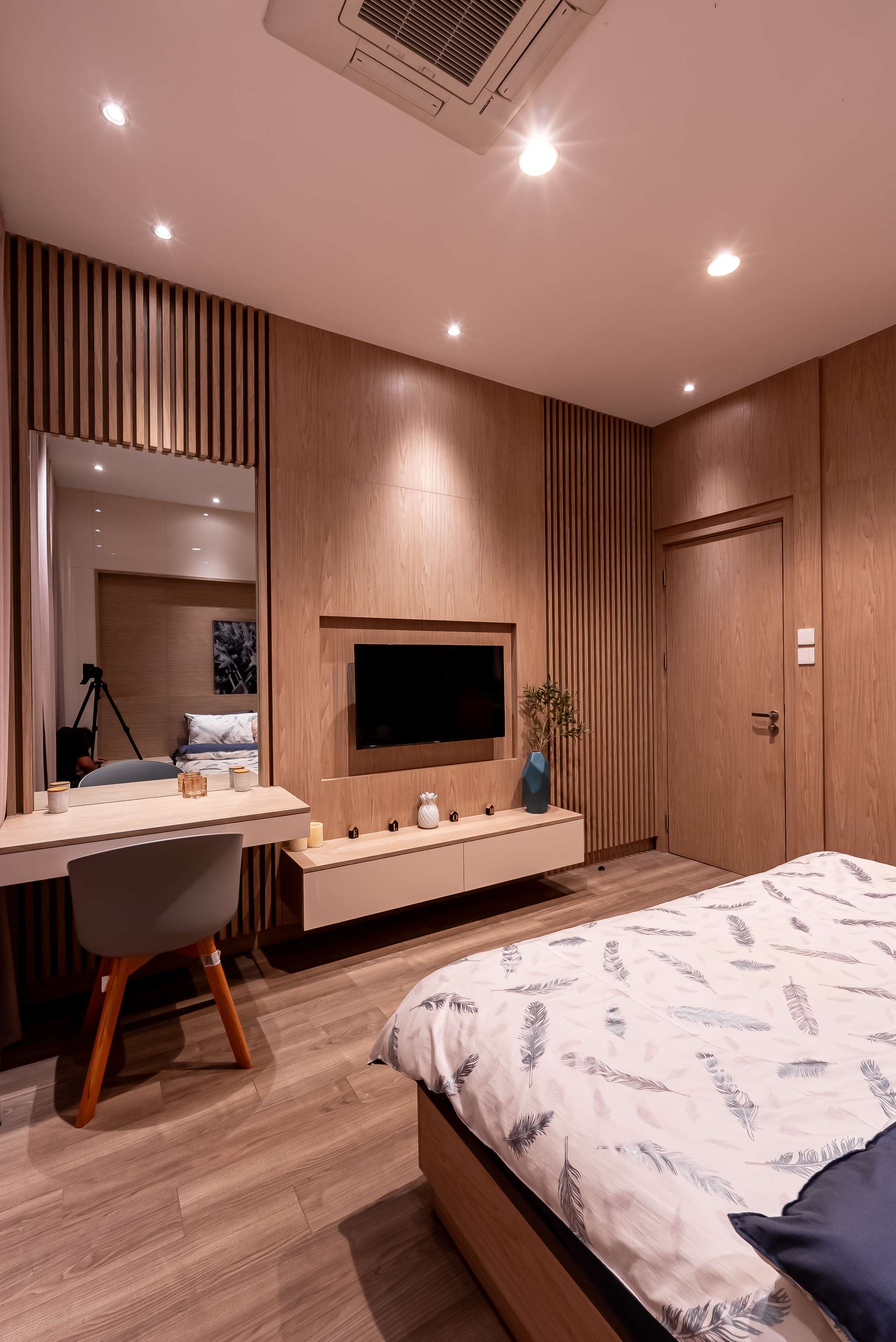 AN CƯỜNG SHOW GALLERY & DESIGN TÂN UYÊN