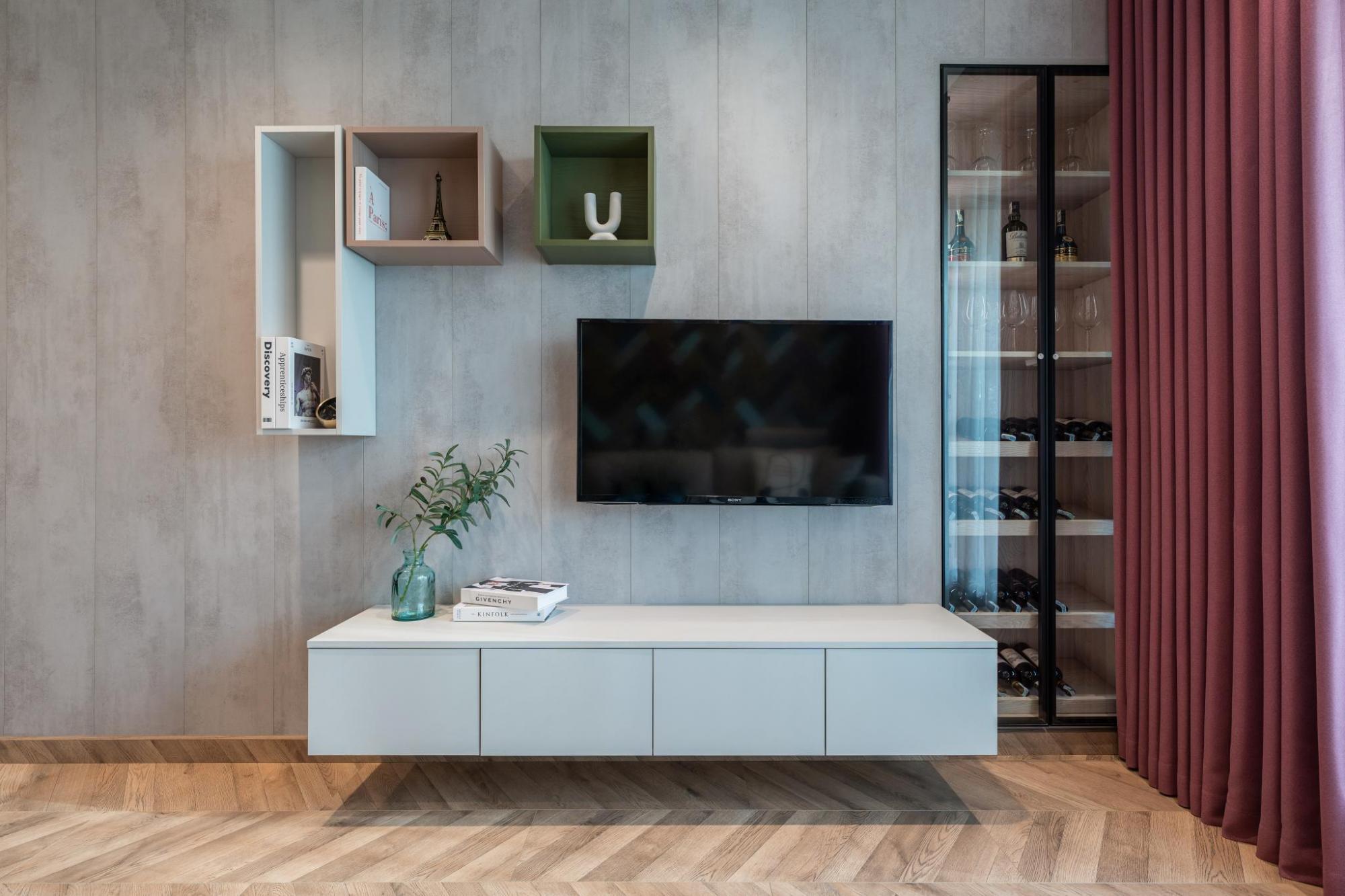 SHOW GALLERY & DESIGN CENTER DỊCH VỌNG 36M2