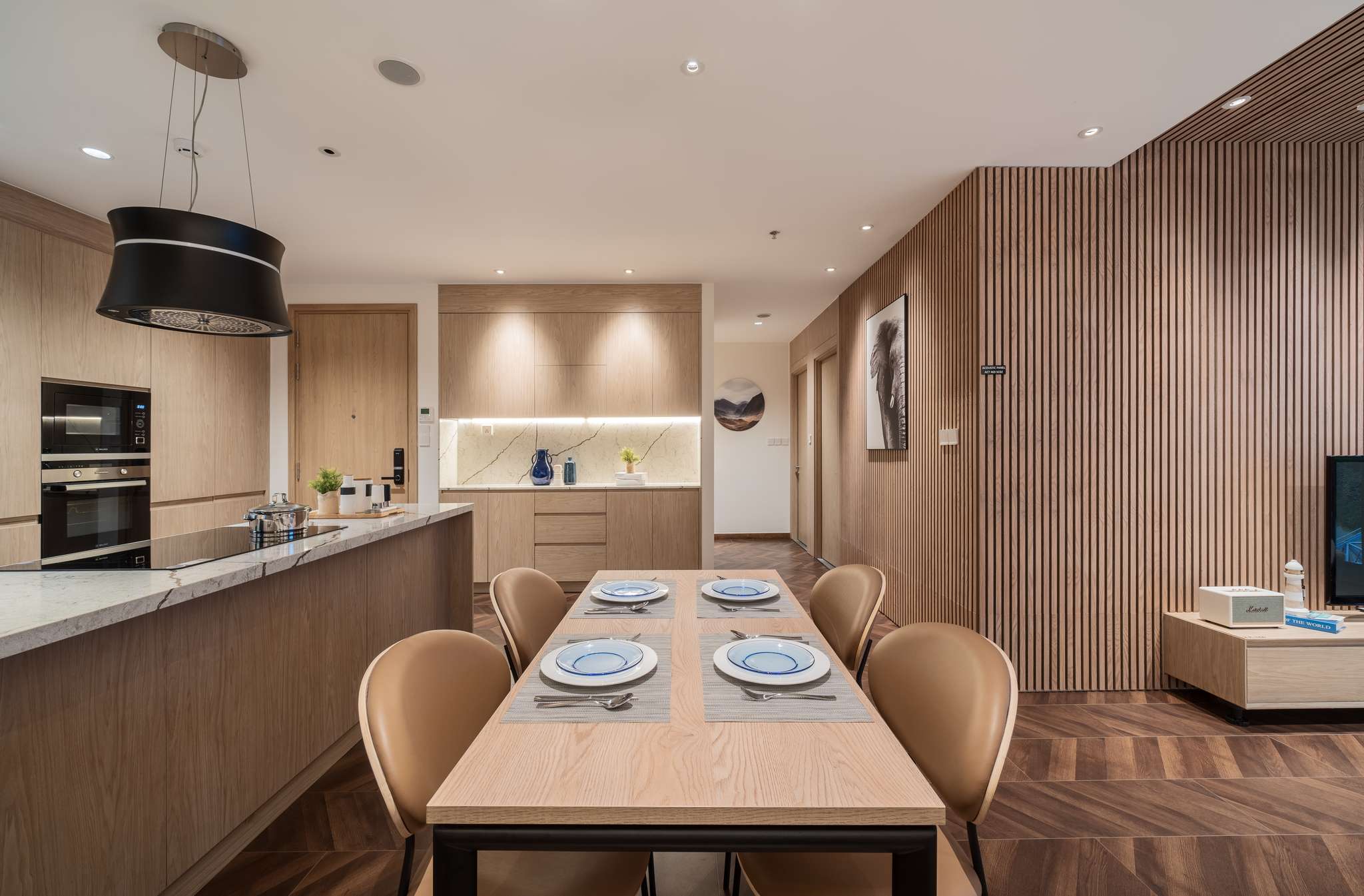 ONE-STOP SHOPPING CENTER HA NOI 100M2