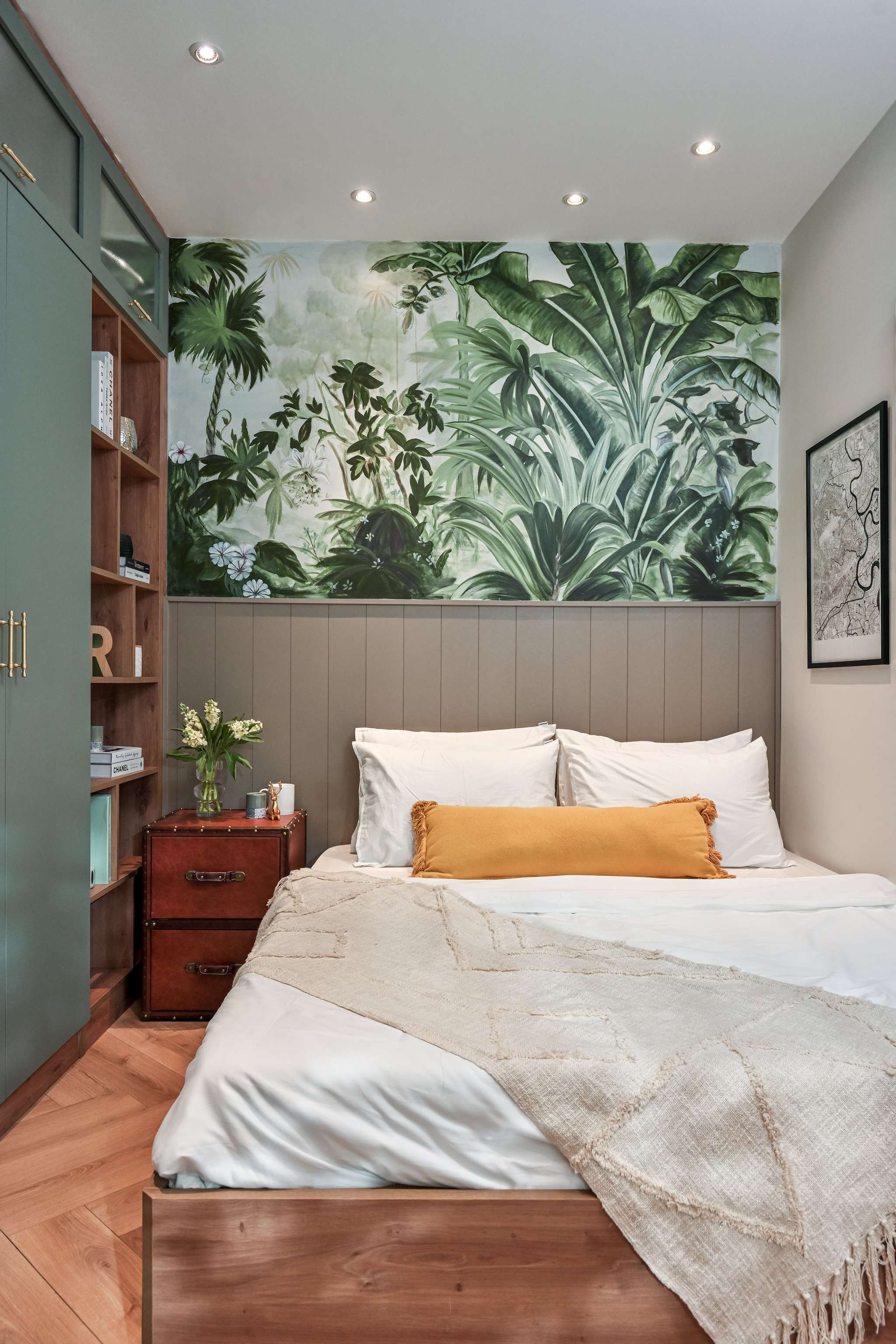 ONE-STOP SHOPPING CENTER HCM 38M2