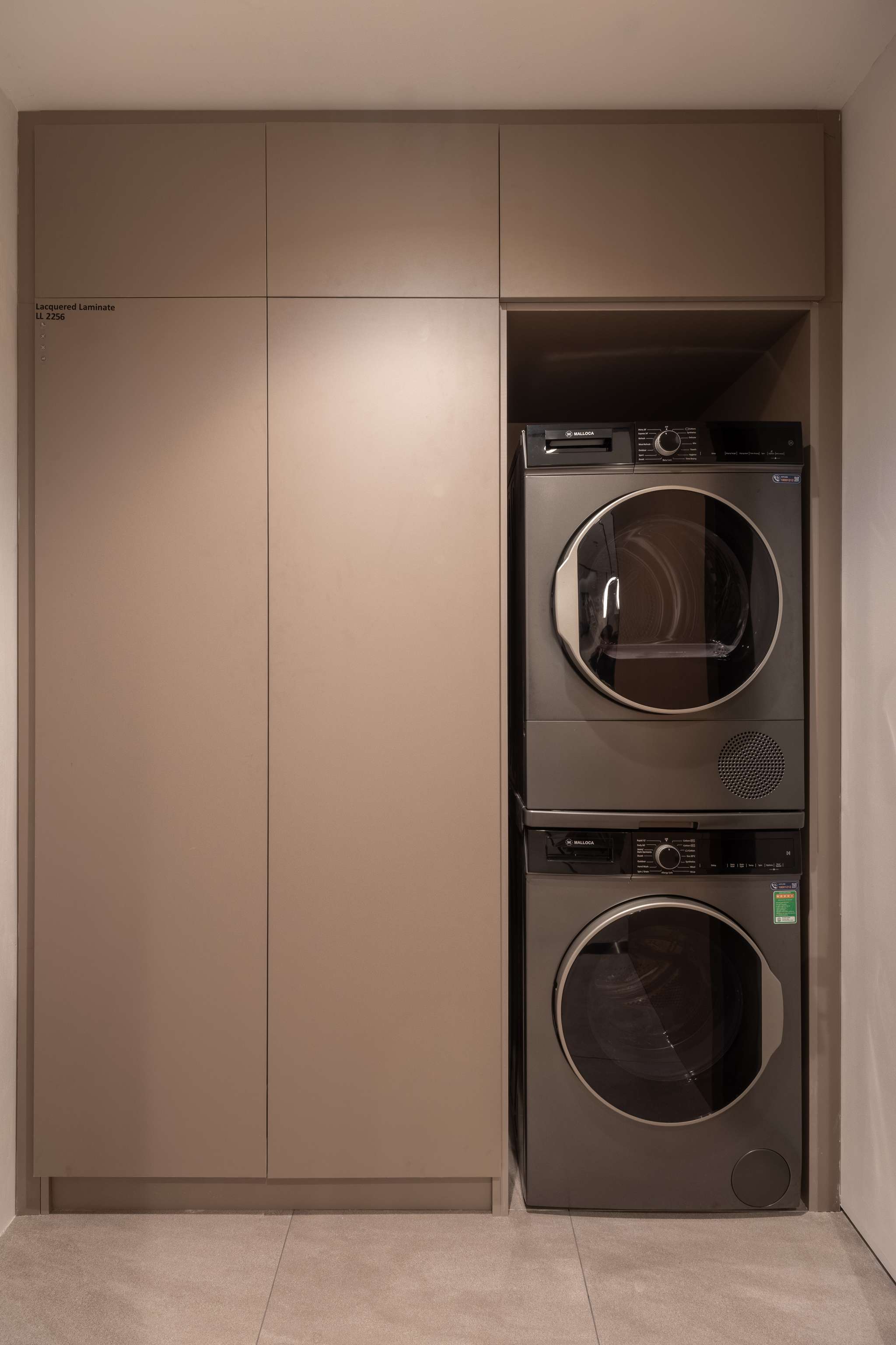 ONE-STOP SHOPPING CENTER  HCM 100M2