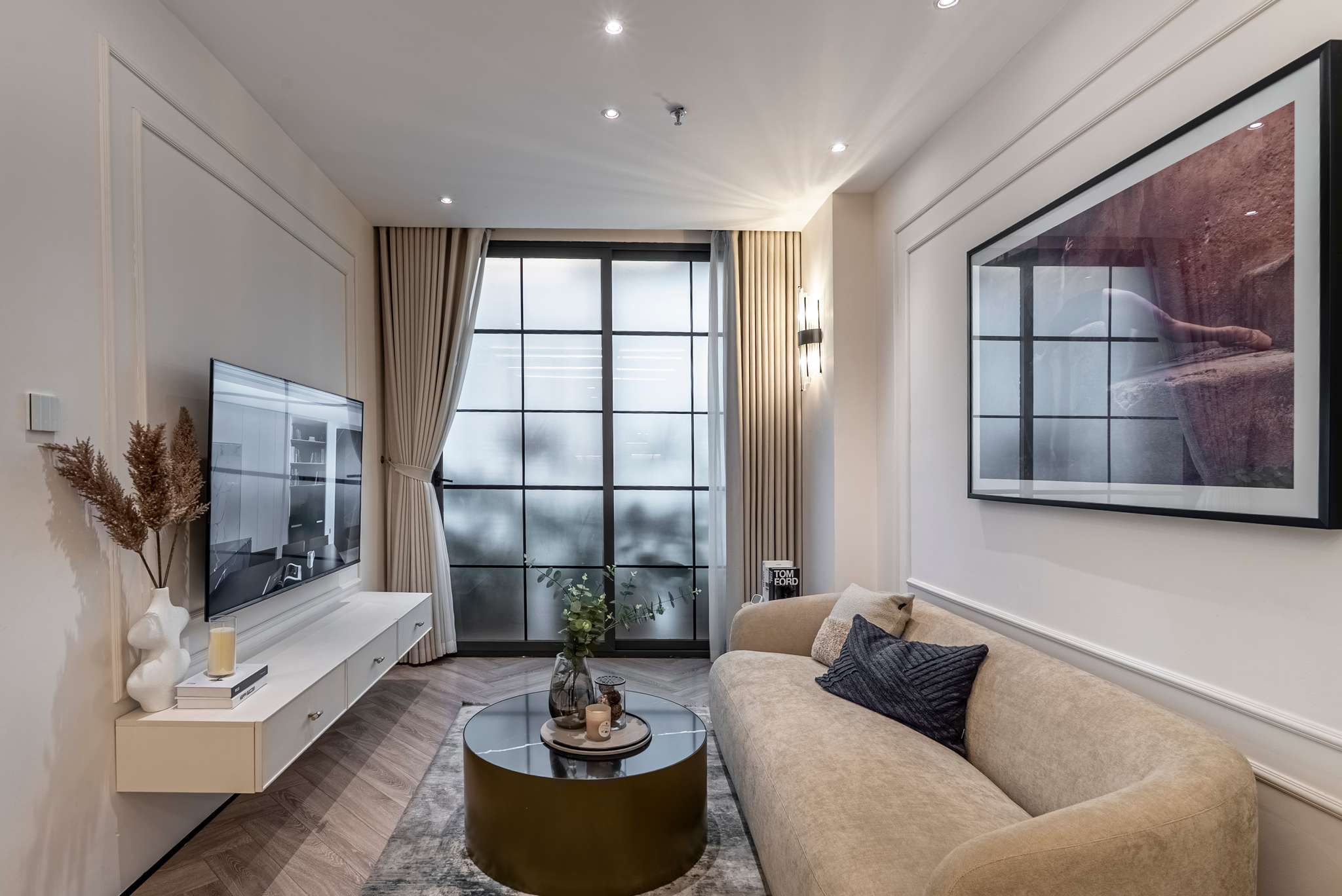 ONE-STOP SHOPPING CENTER HCM 70M2