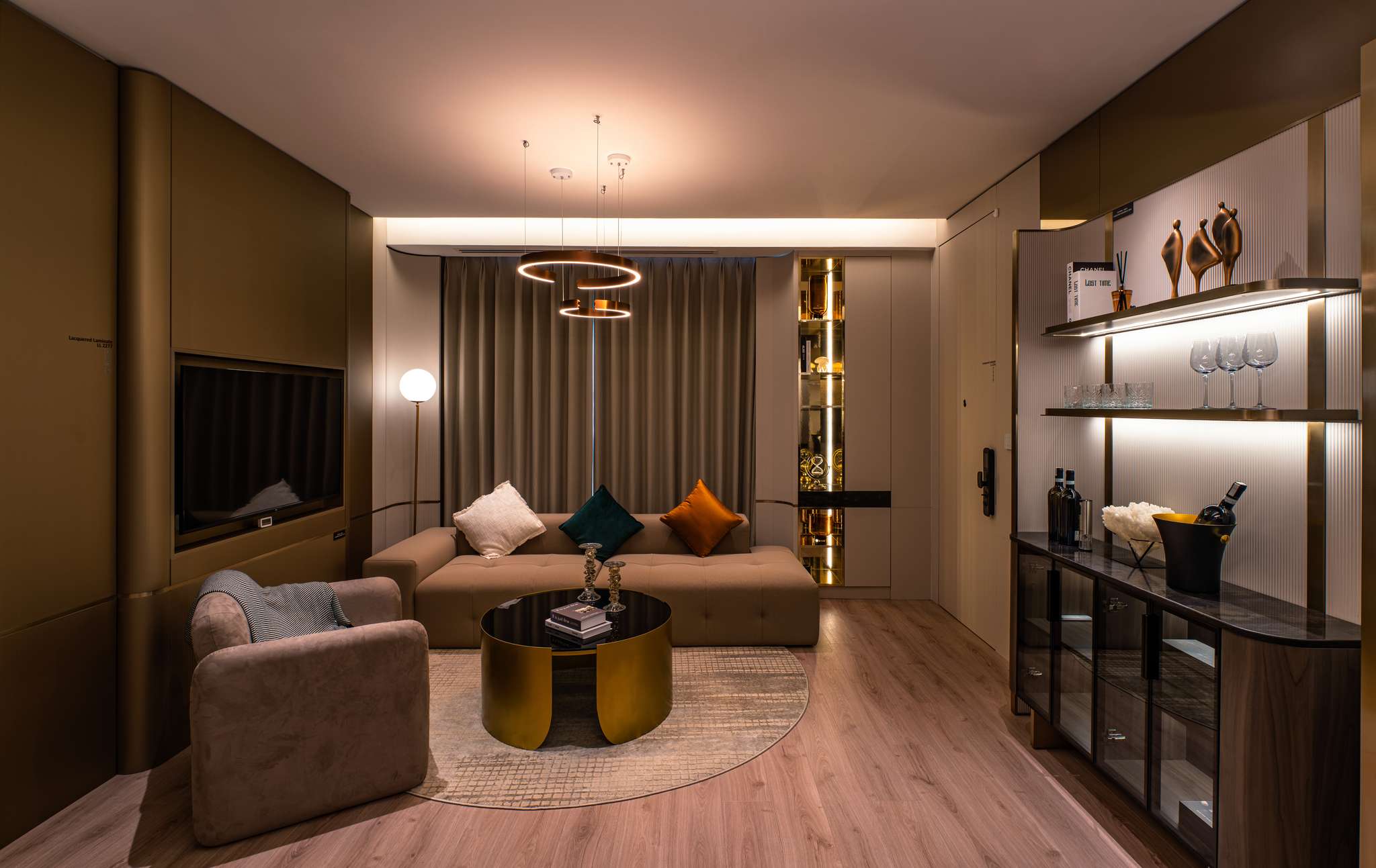 SHOW GALLERY & DESIGN CENTER PHÚ MỸ HƯNG