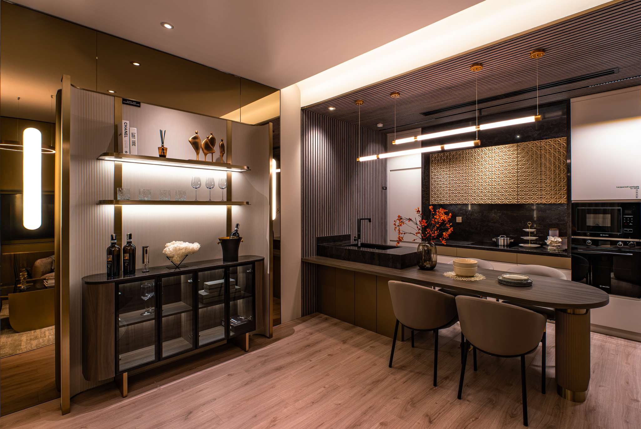 SHOW GALLERY & DESIGN CENTER PHÚ MỸ HƯNG