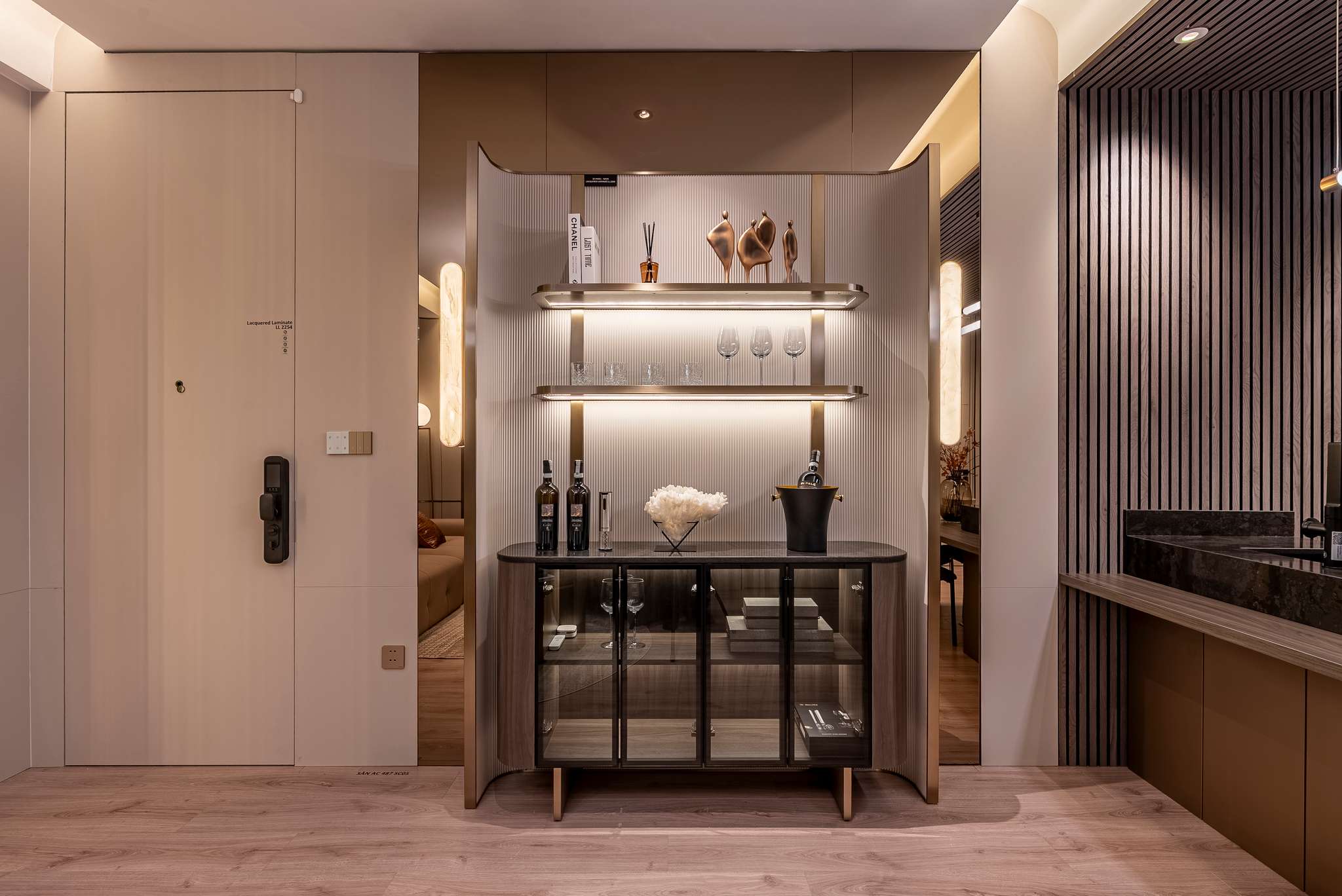 SHOW GALLERY & DESIGN CENTER PHÚ MỸ HƯNG