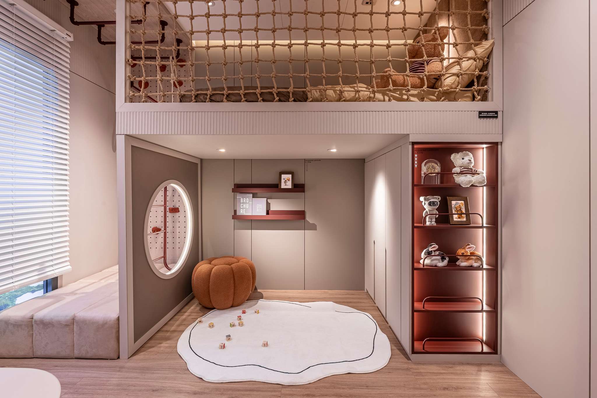 SHOW GALLERY & DESIGN CENTER PHÚ MỸ HƯNG