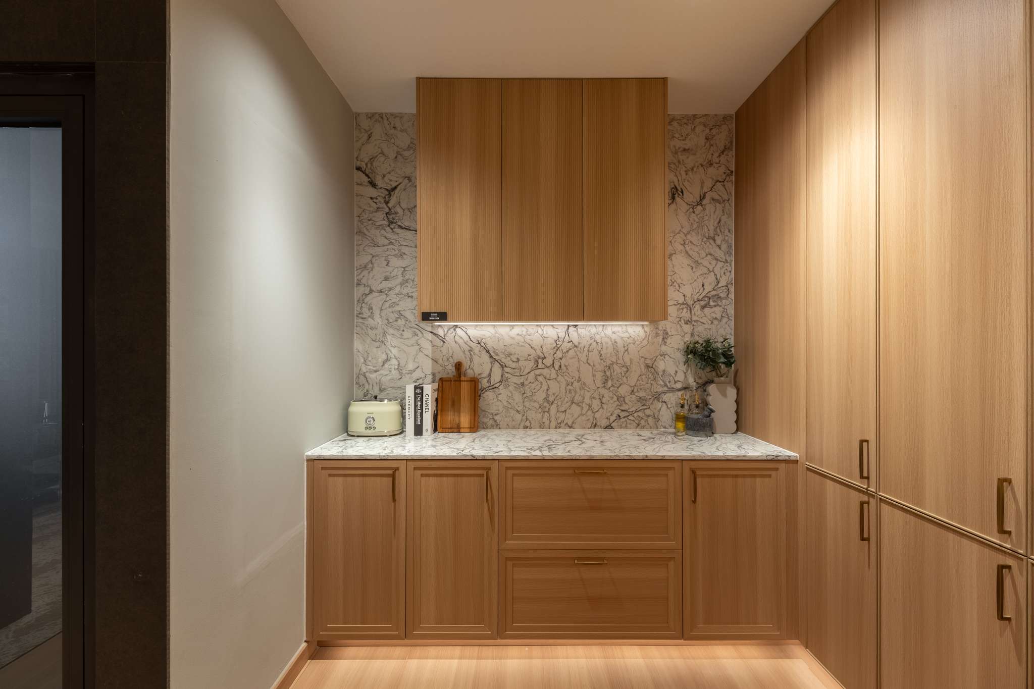 HCM SHOW GALLERY & DESIGN CENTER (PHƯỜNG LONG BÌNH)