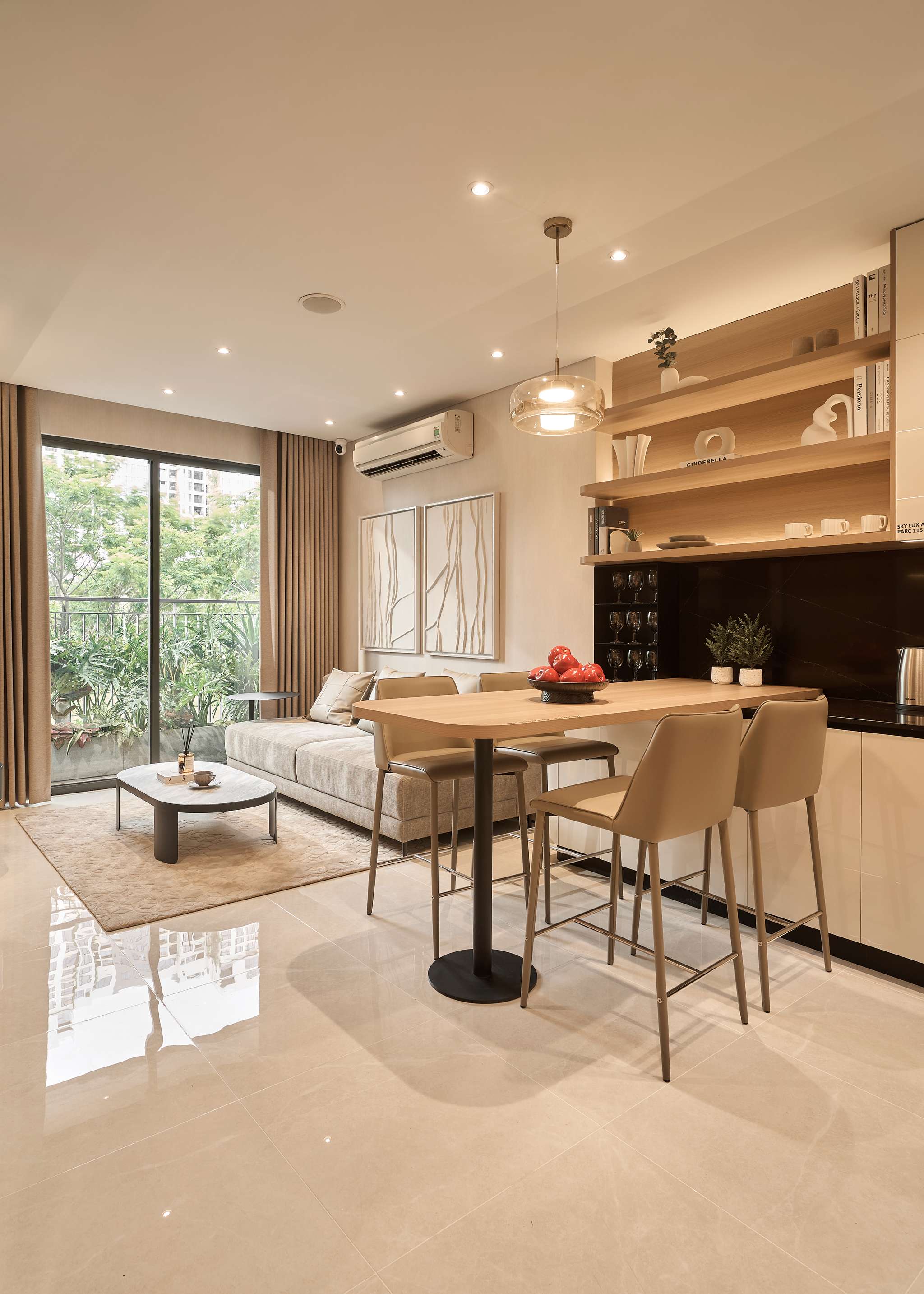 HCM SHOW GALLERY & DESIGN CENTER (PHƯỜNG LONG BÌNH)
