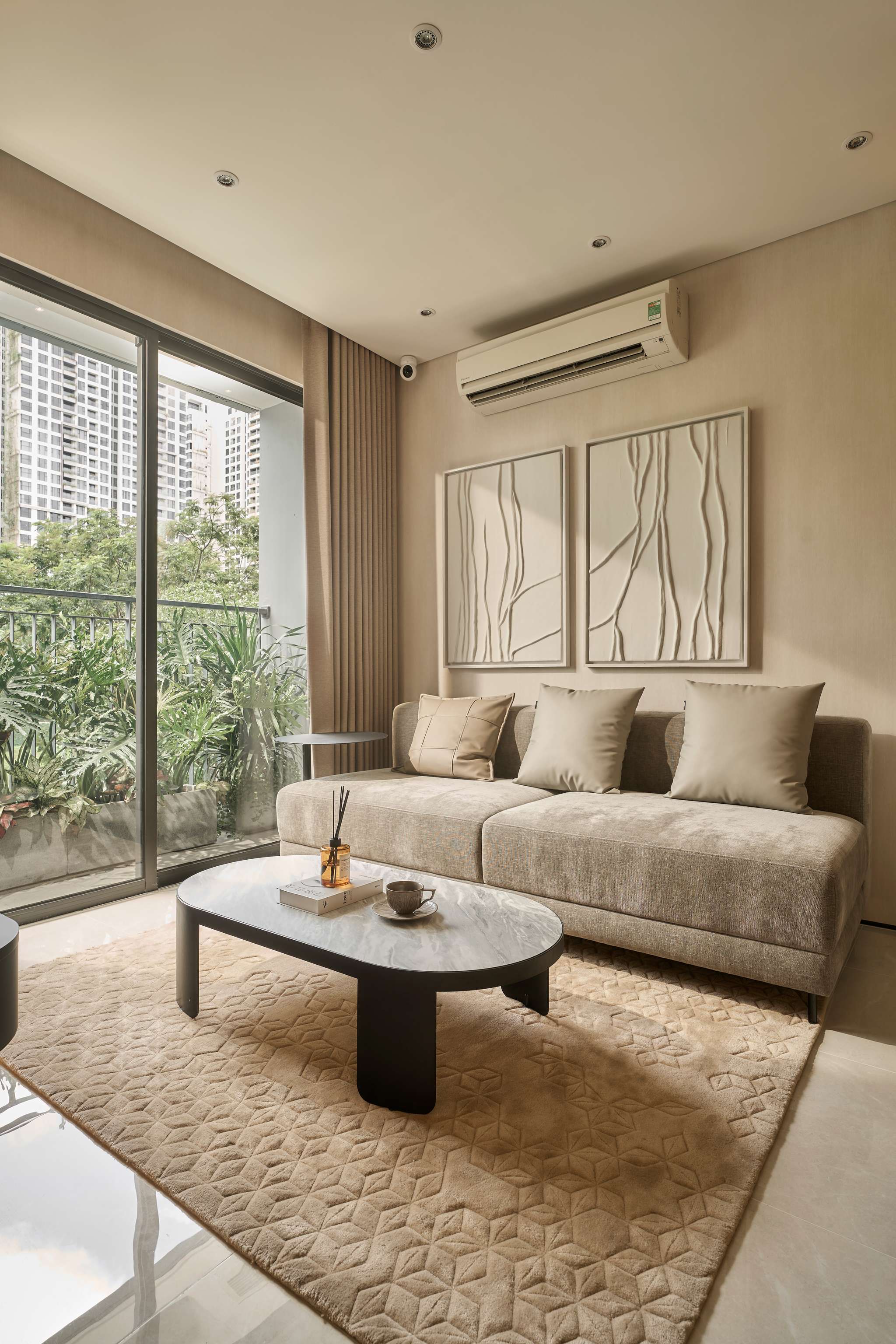 HCM SHOW GALLERY & DESIGN CENTER (PHƯỜNG LONG BÌNH)