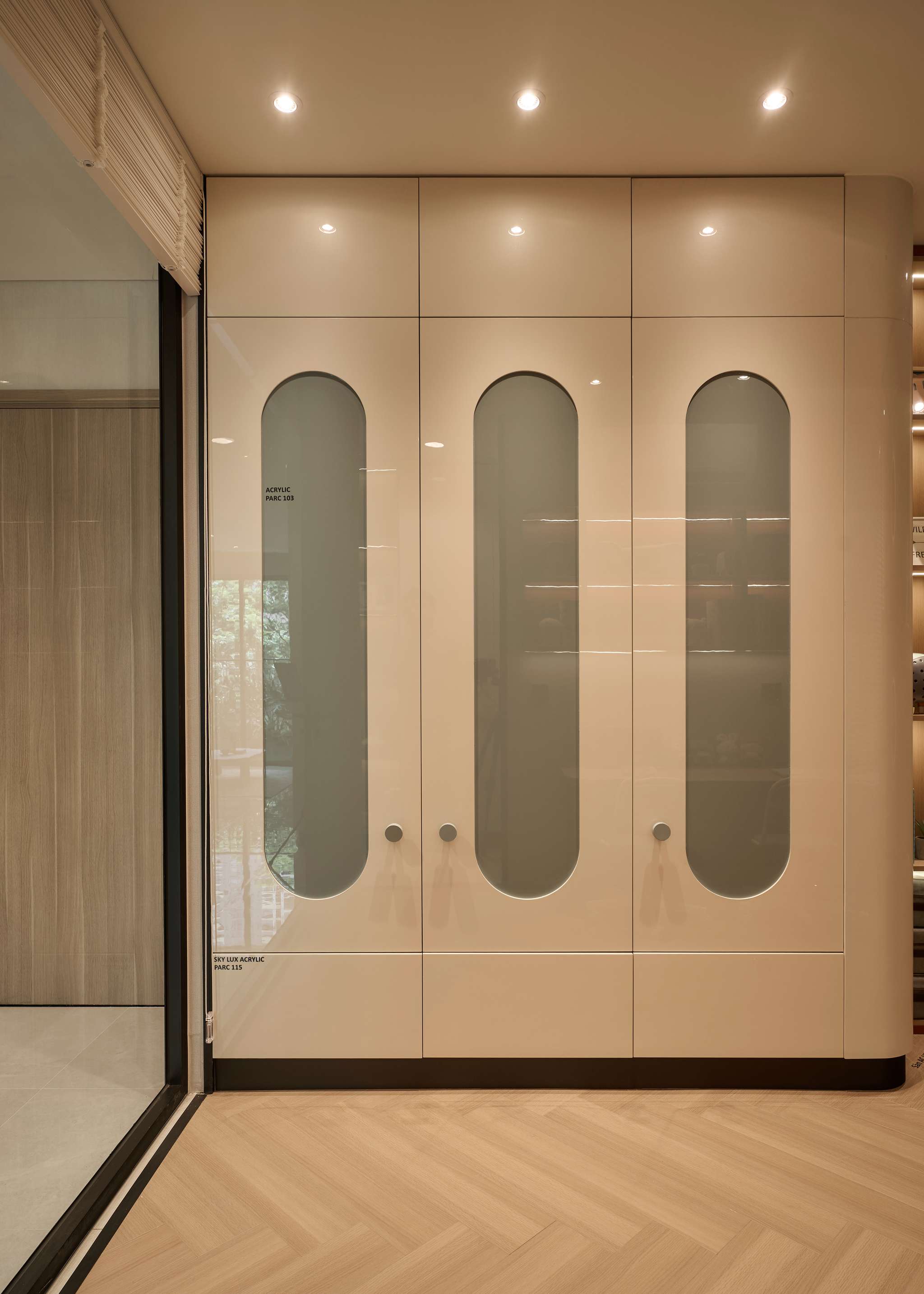 HCM SHOW GALLERY & DESIGN CENTER (PHƯỜNG LONG BÌNH)