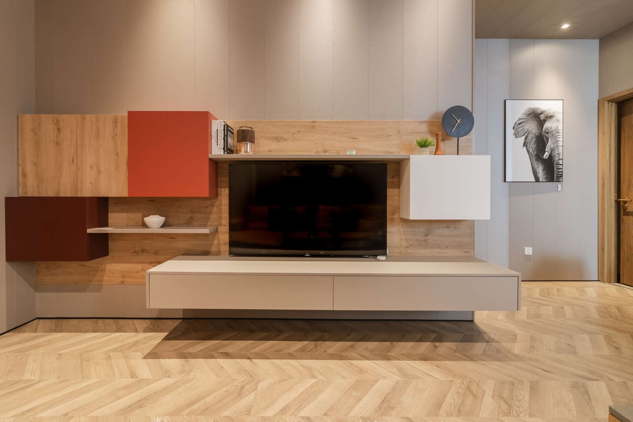 AN CƯỜNG SHOW GALLERY & DESIGN TÂN UYÊN