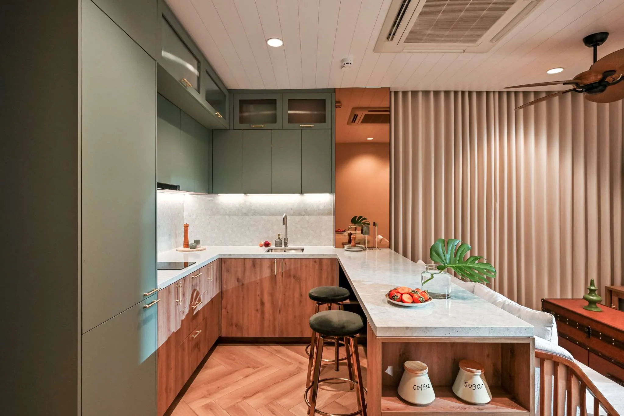 HCM ONE-STOP SHOPPING CETNER (PHU NHUAN WARD) 38M2