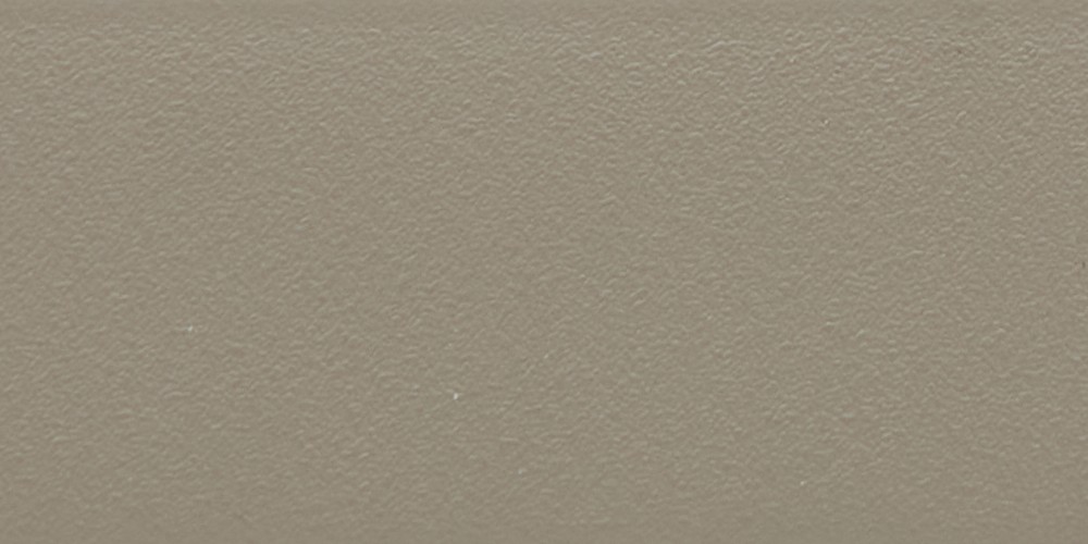 Solid color edge