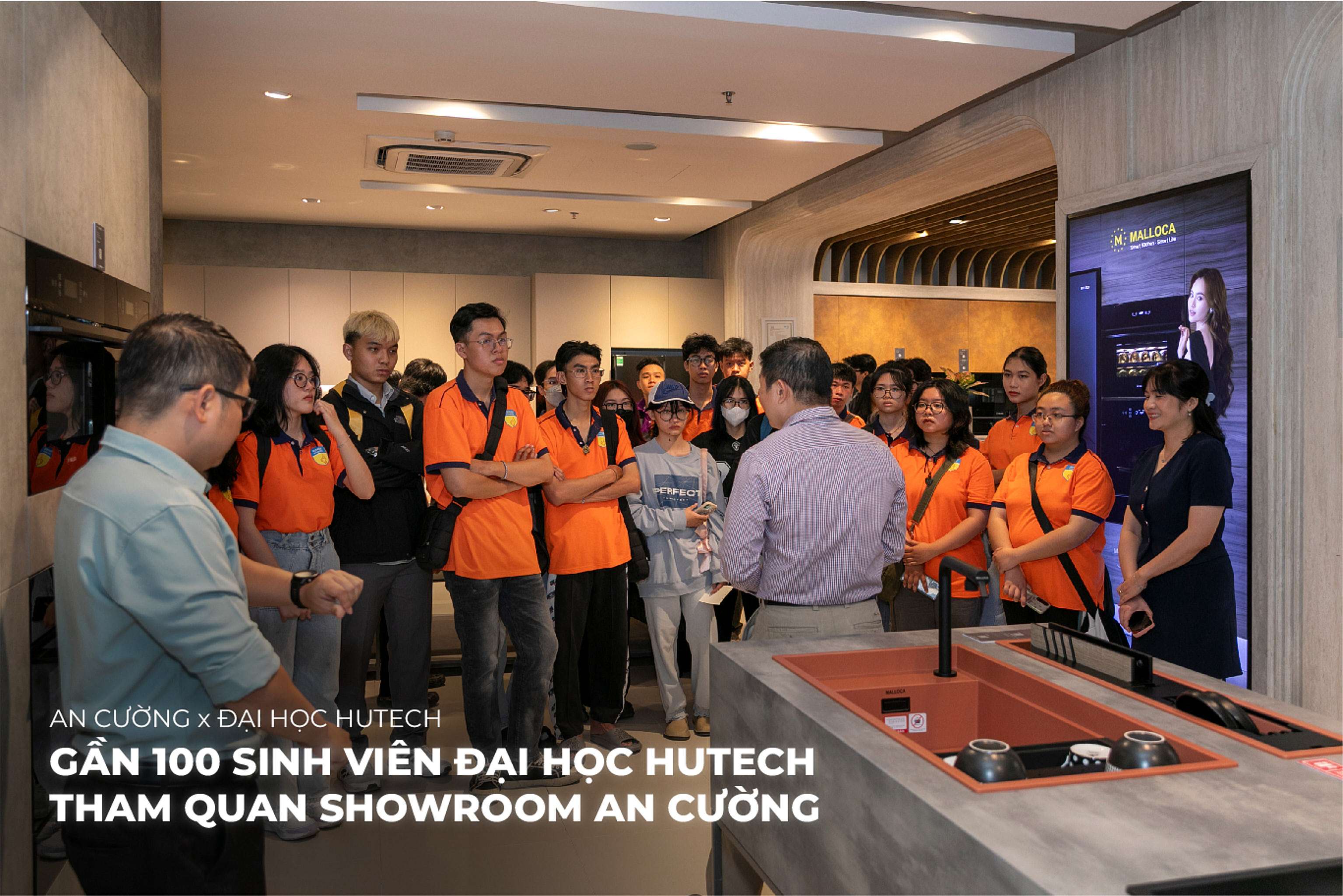 GẦN 100 SINH VIÊN ĐẠI HỌC HUTECH THAM QUAN SHOWROOM AN CƯỜNG